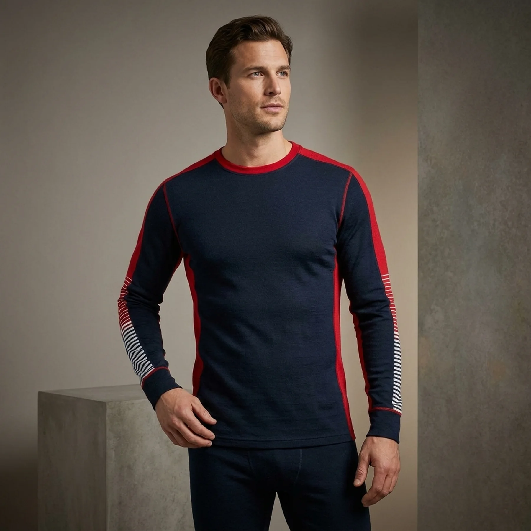 Кофта чоловіча Helly Hansen Pull Lifa Merino Midweight Crew (49364-598)