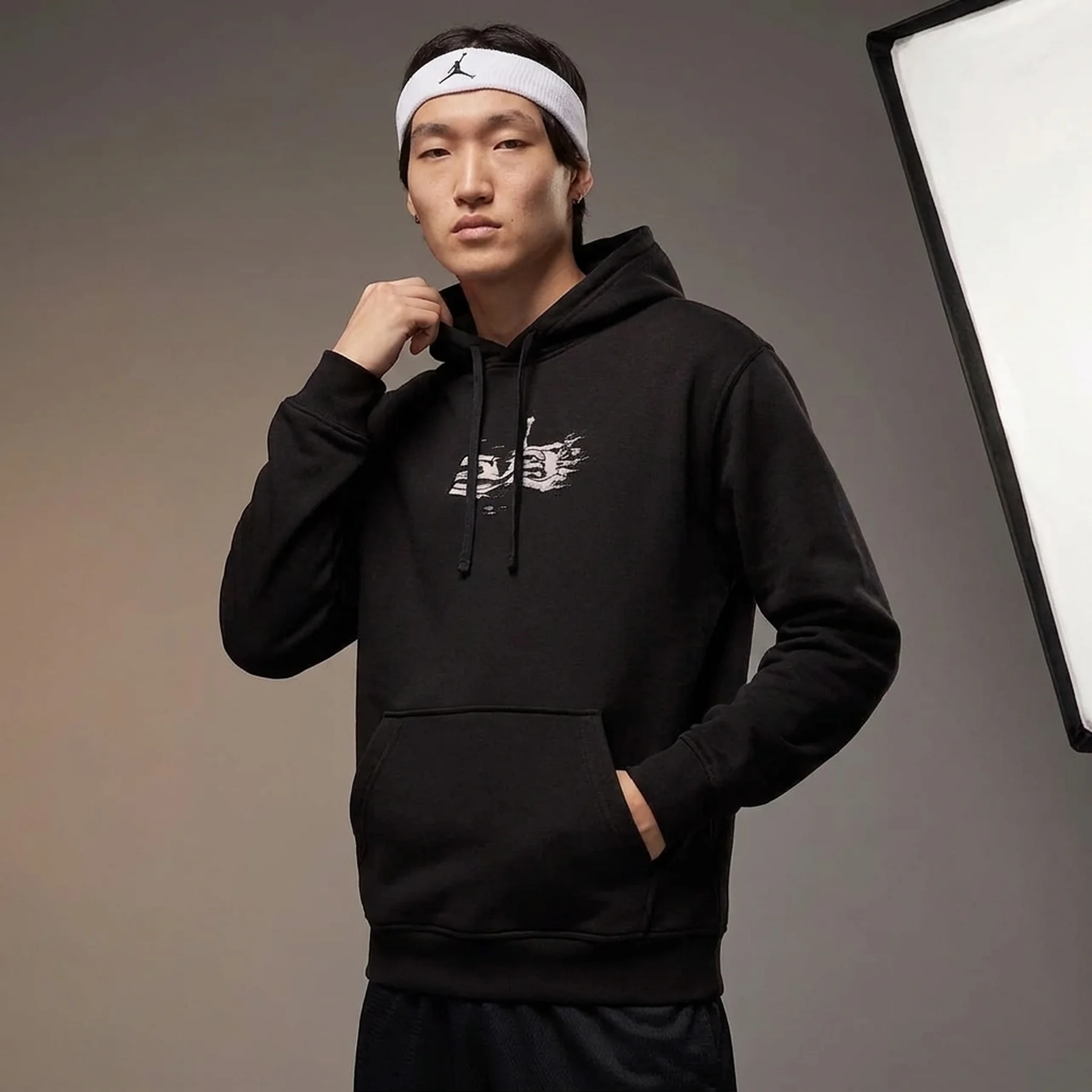 Кофта чоловіча Jordan Df Sprt Csvr Gfx Po Black (HQ8661-010)