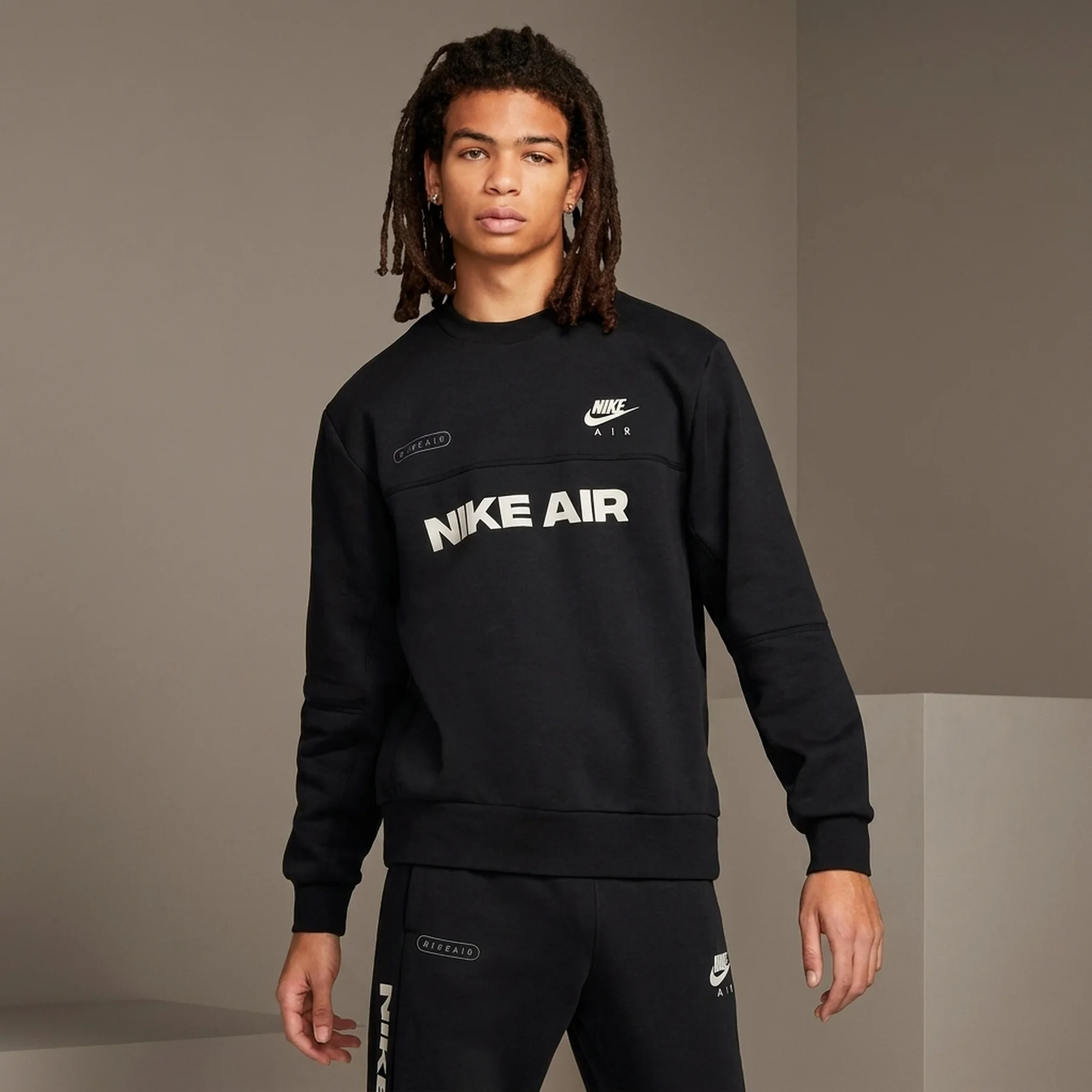 Кофта чоловіча Nike Air Sweatshirt (DM5207-010)