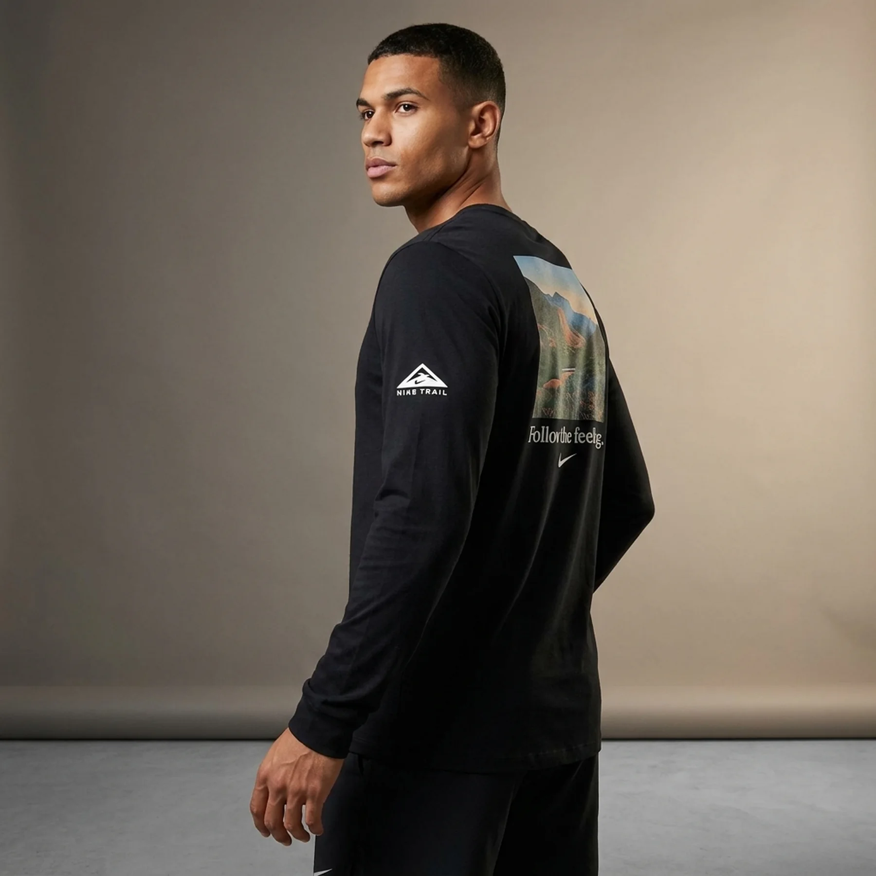 Кофта чоловіча Nike Df Ls Trail Ssnl Black (HJ3601-010)