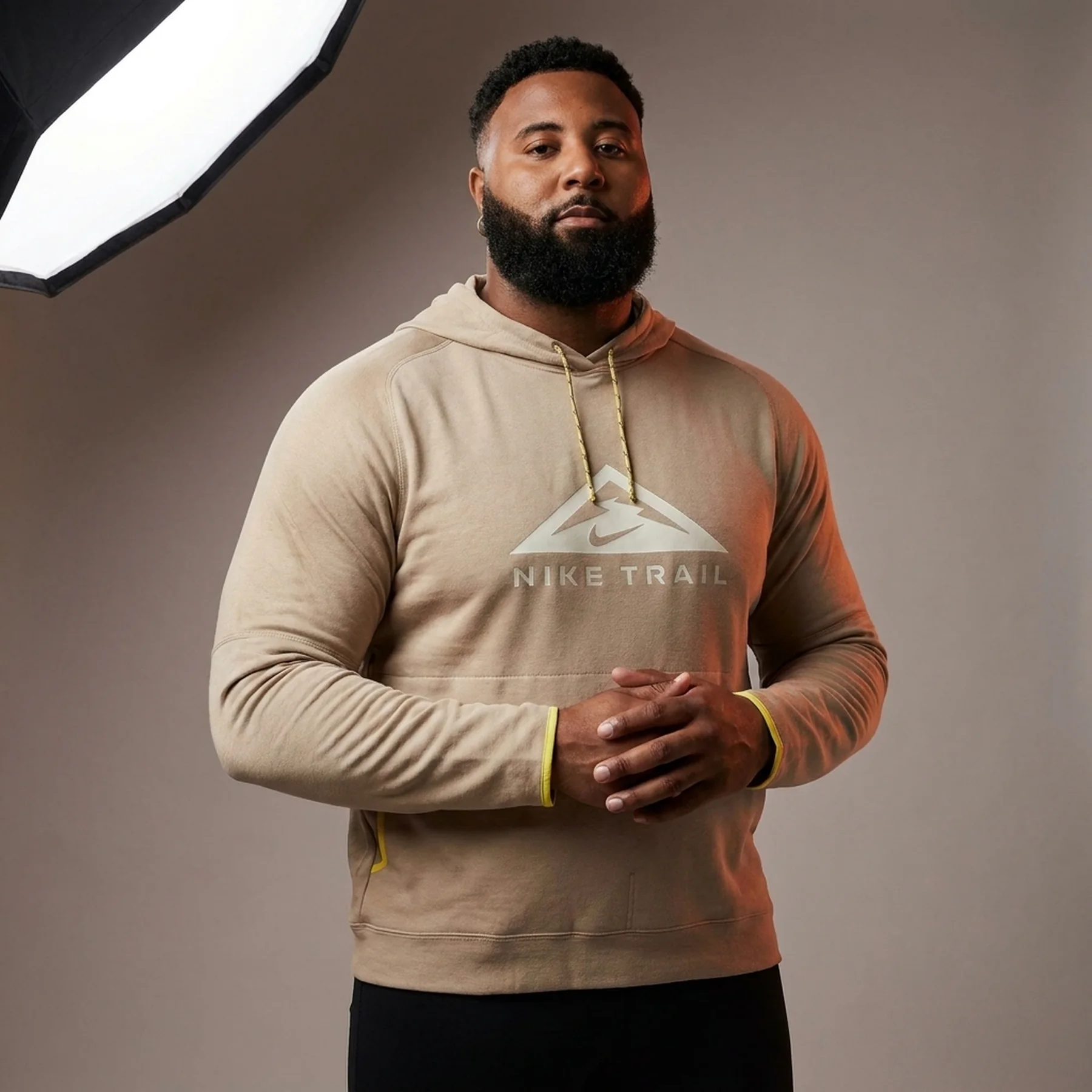 Кофта чоловіча Nike Dri-Fit Trail Magic Hour Beige (DV9324-247)