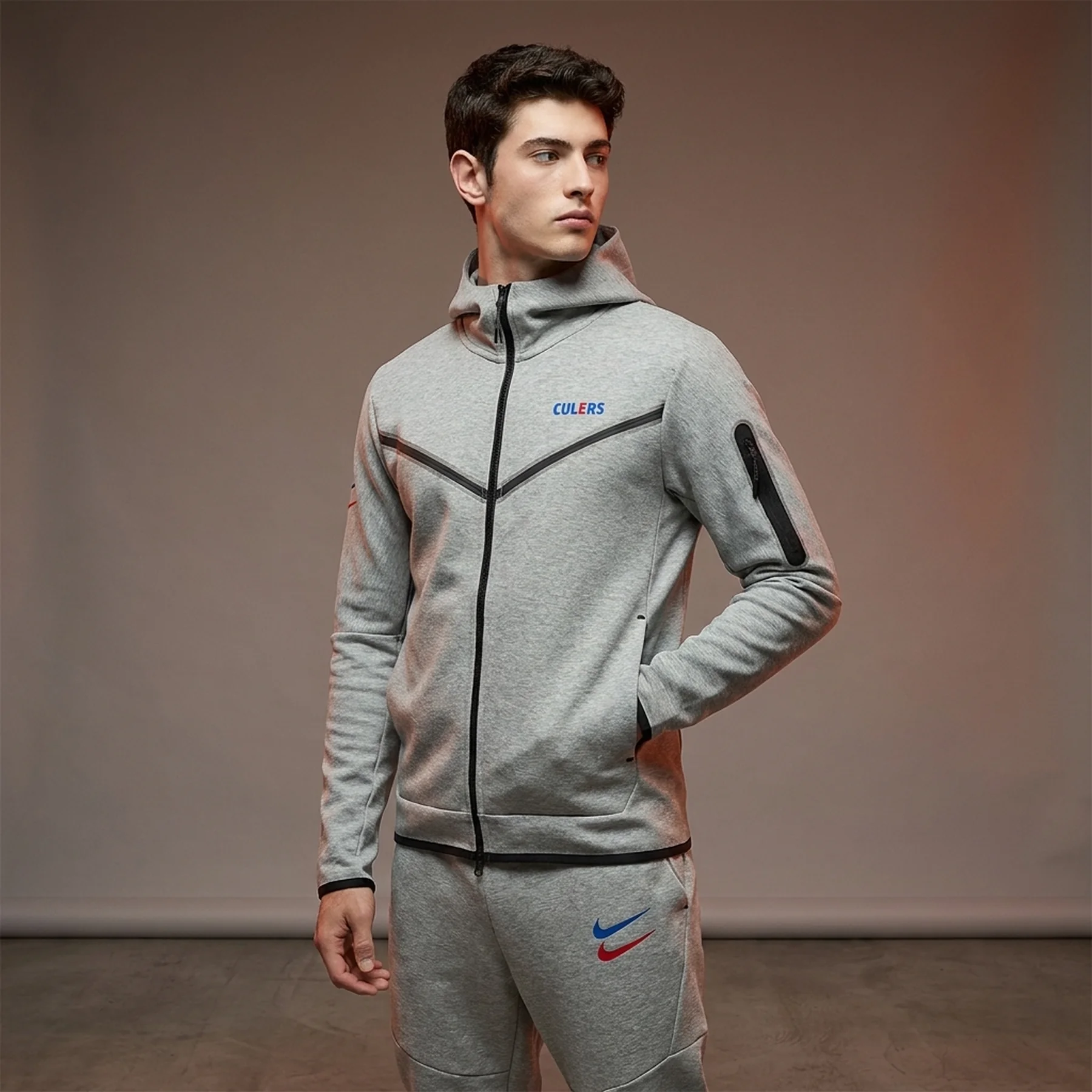 Кофта чоловіча Nike F.C. Barcelona Tech Fleece Windrunner (DN3084-063)