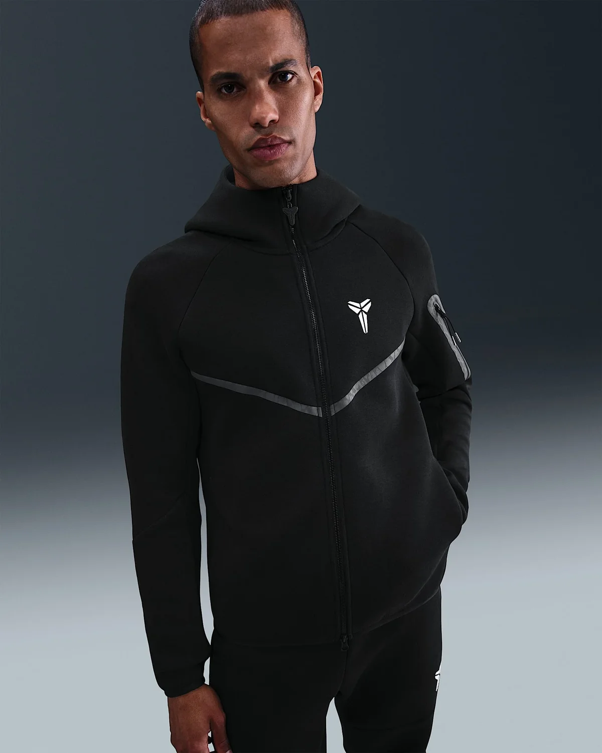 Кофта чоловіча Nike Kobe Sportswear Tech Fleece Black (IB2713-010)