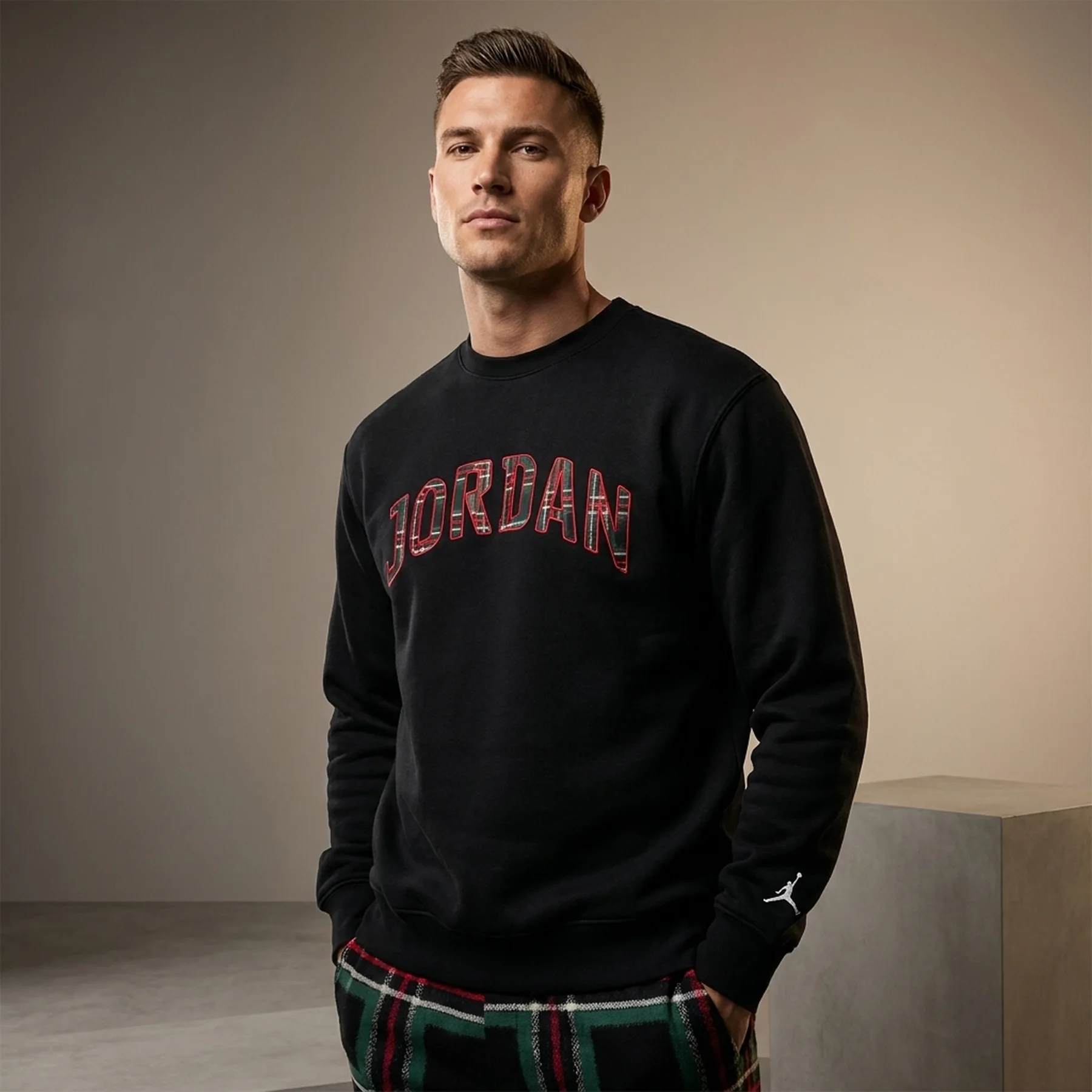 Кофта чоловіча Nike M J Ess Hldy Flc Crew (FV7460-010)