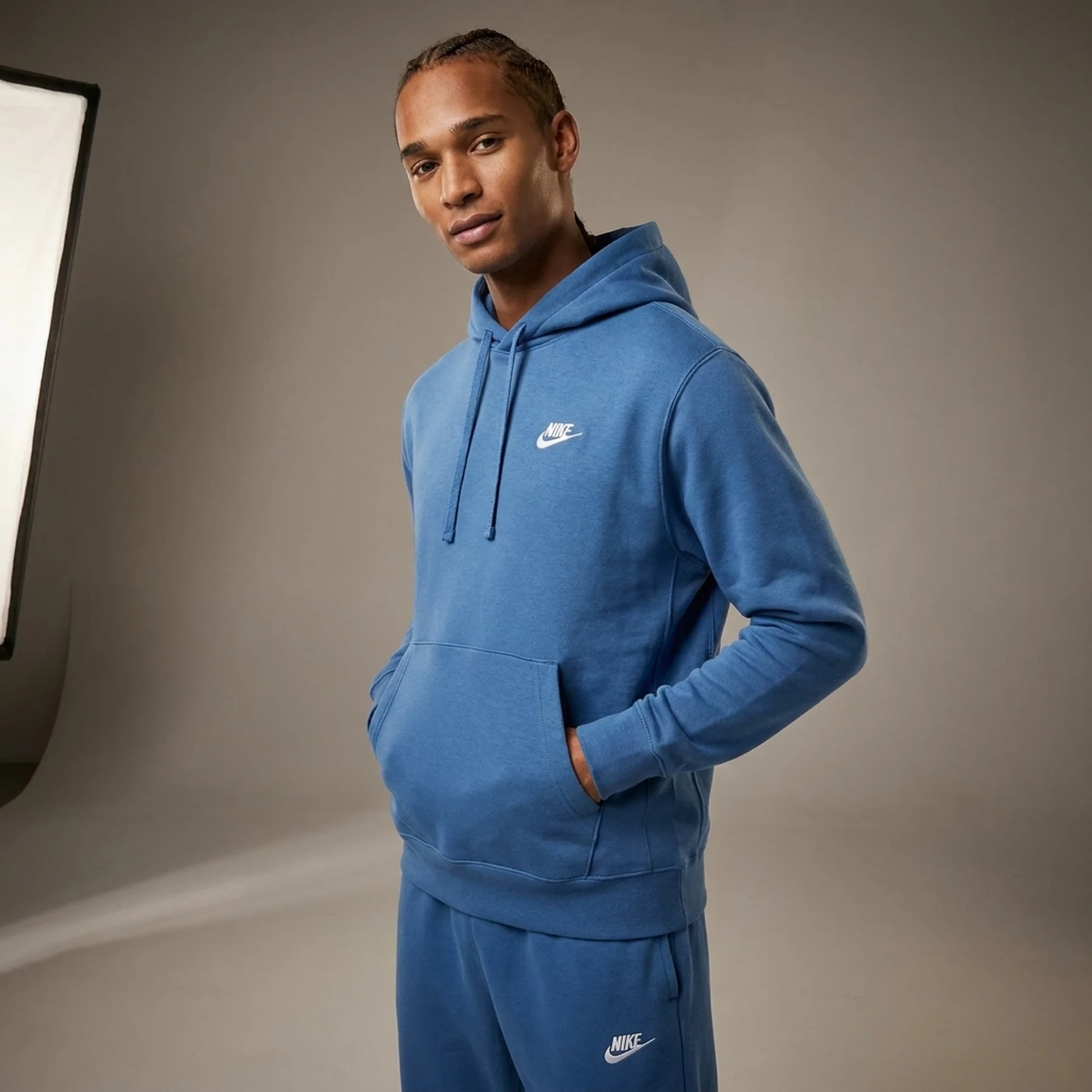 Кофта чоловіча Nike M Nsw Club Hoodie Po Bb (BV2654-450)