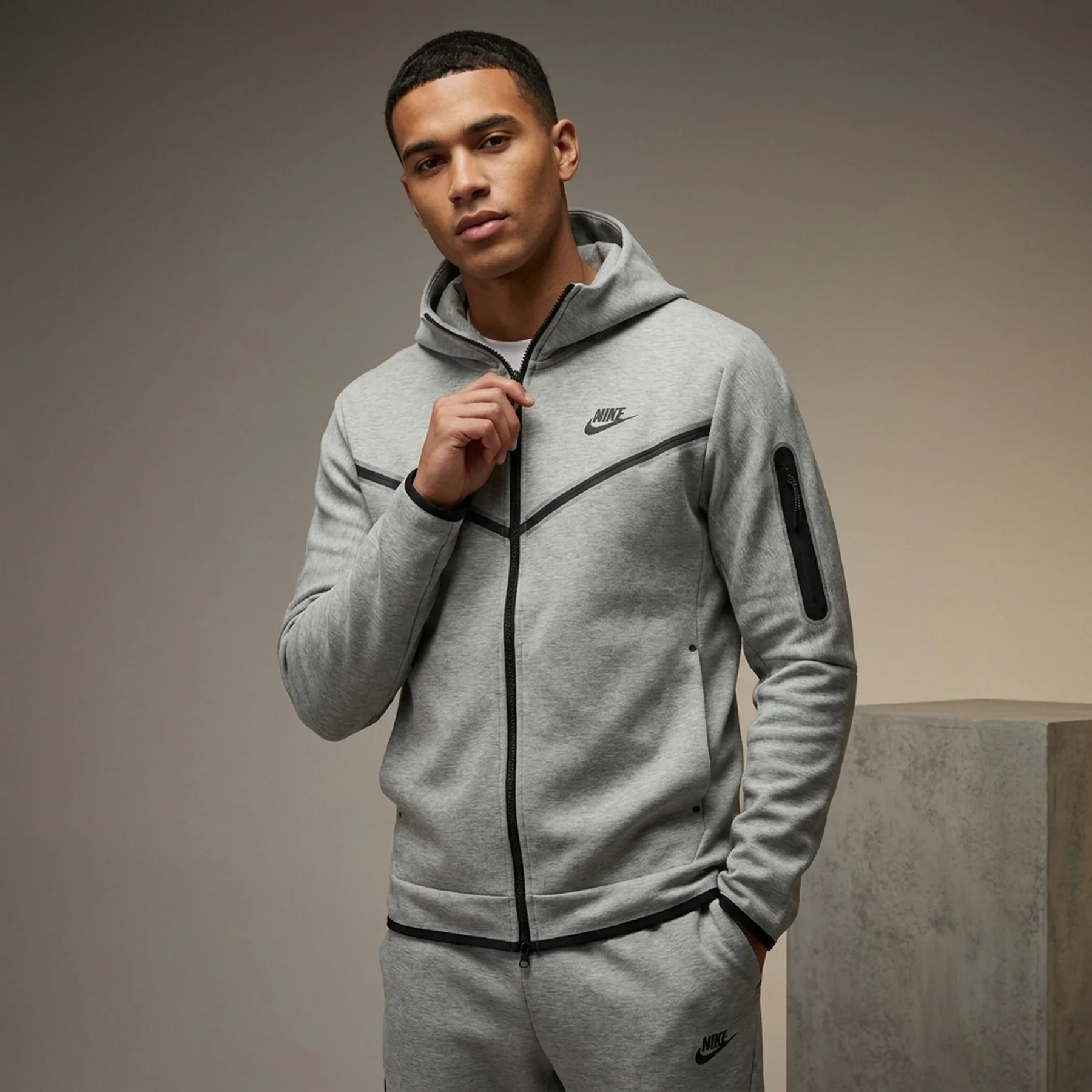 Кофта чоловіча Nike M Tech Fleece Wr Og (FD0737-063)