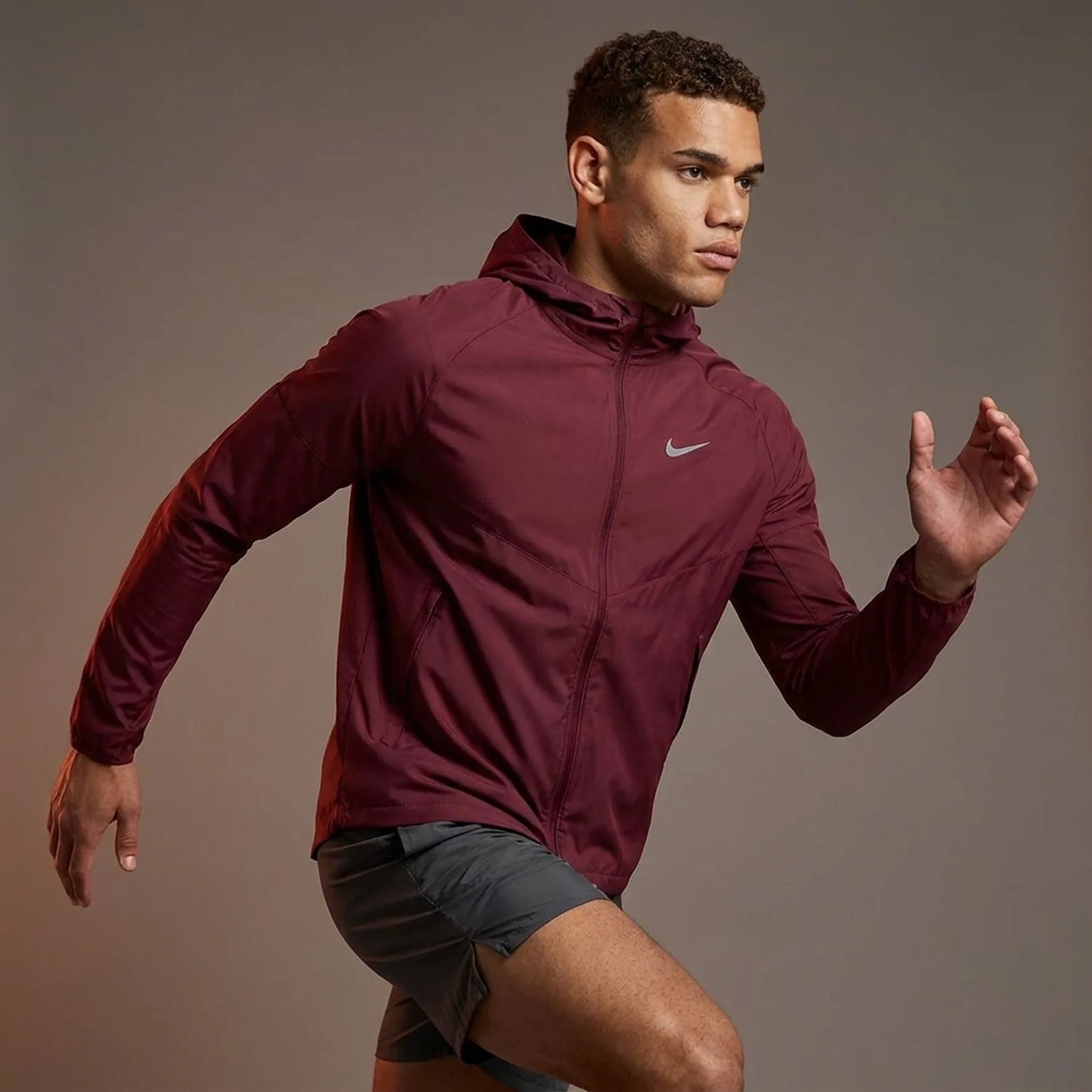 Кофта чоловіча Nike Repel Miler Jacket Bordo (DD4746-638)