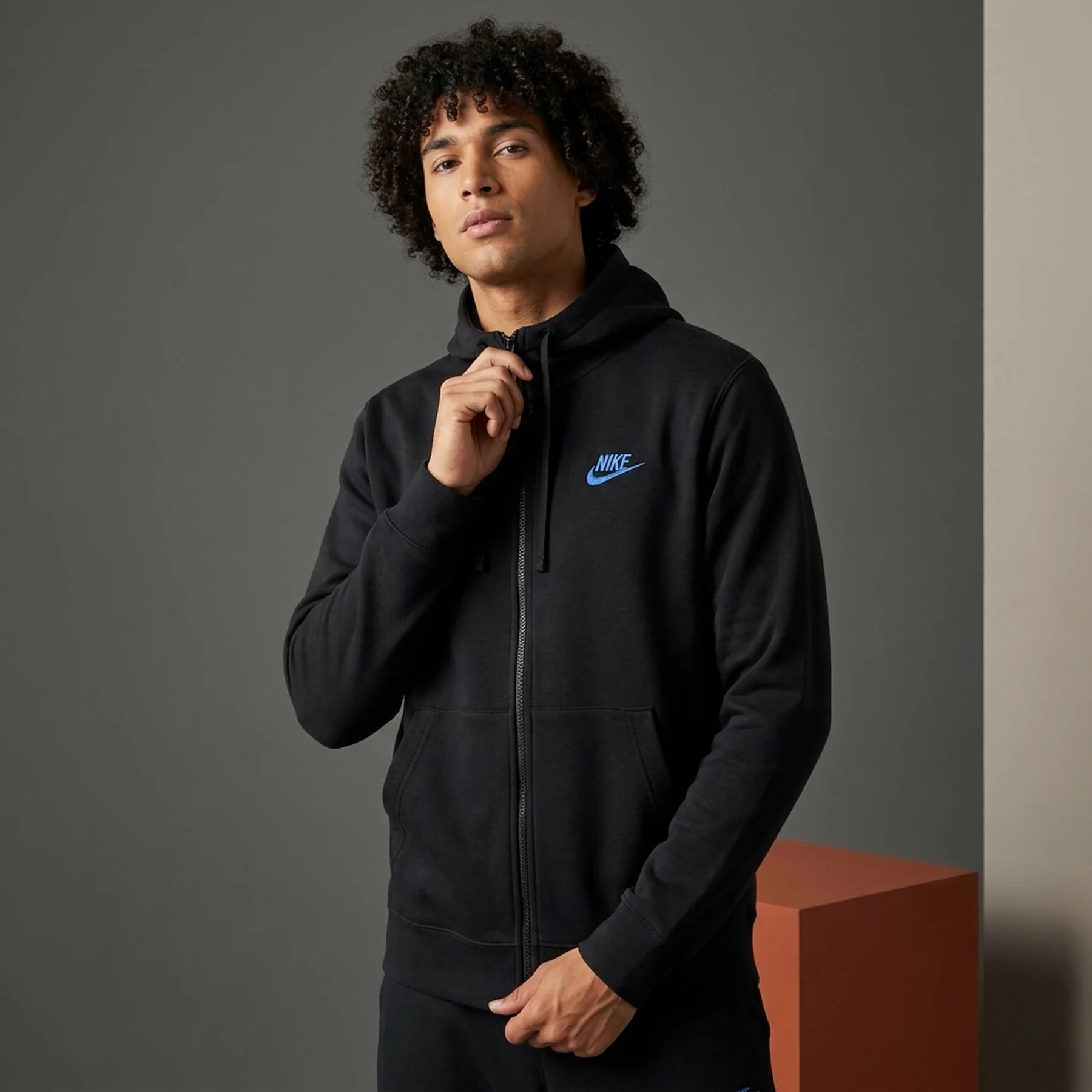 Кофта чоловіча Nike Sportswear Club Hoodie (DQ8384-011)