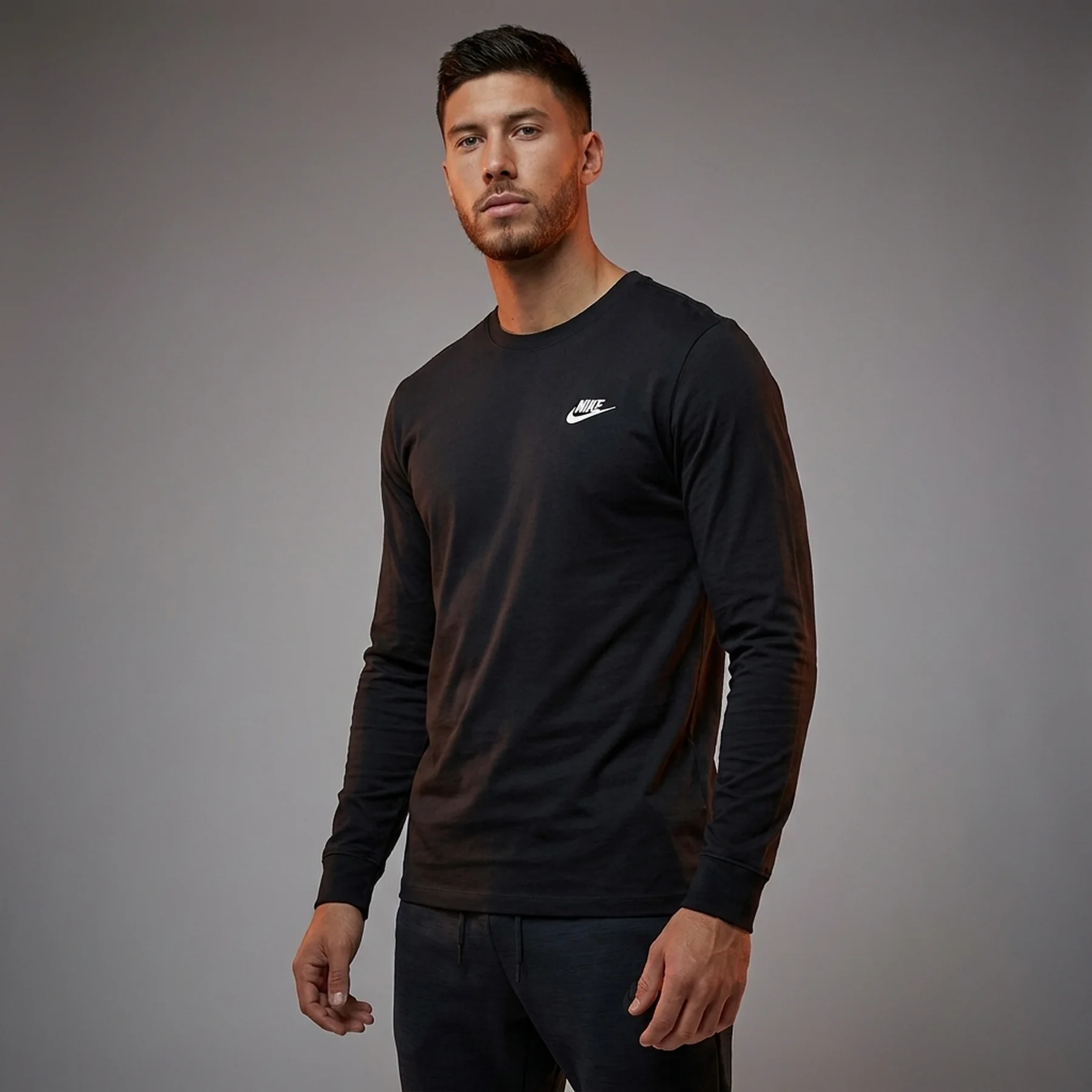 Кофта чоловіча Nike Sportswear Men's Long-Sleeve T-Shirt (AR5193-010)