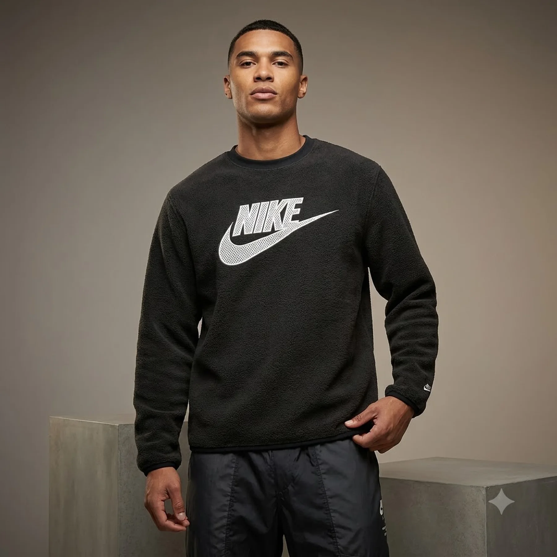 Кофта чоловіча Nike Sportswear Stele Essentials+ (DD5017-010)