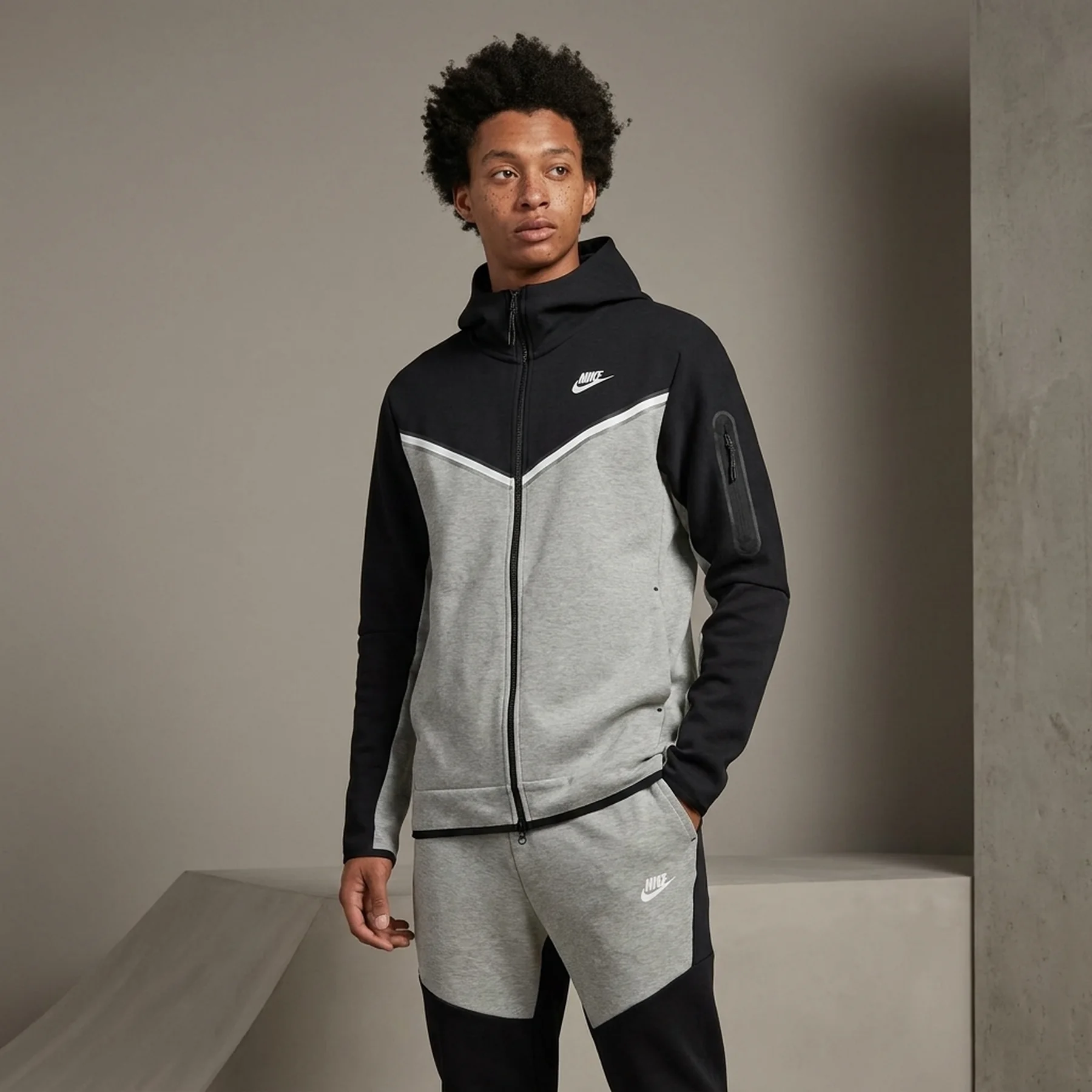 Кофта чоловіча Nike Sportswear Tech Fleece (CU4489-016)