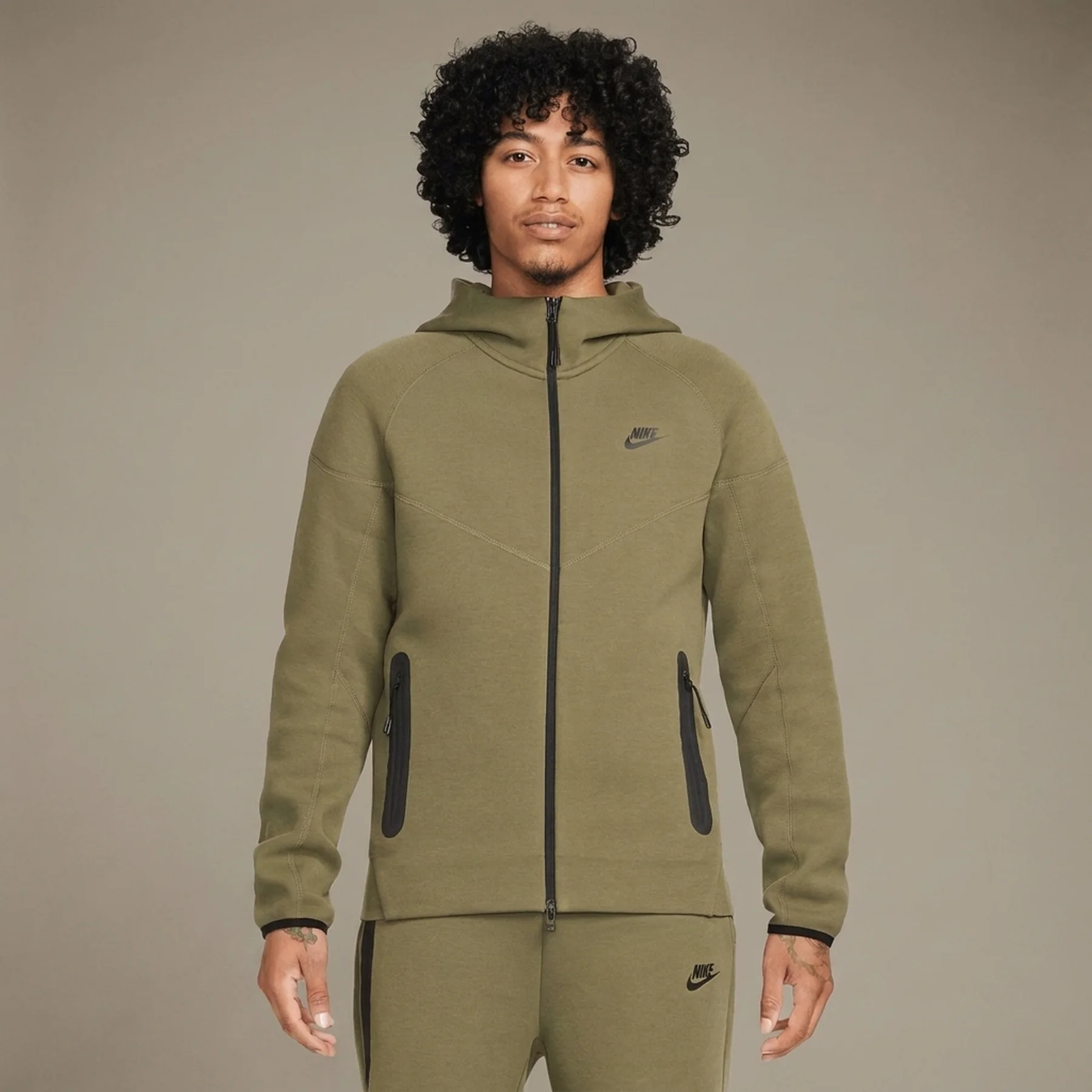 Кофта чоловіча Nike Sportswear Tech Fleece Windrunner (FB7921-222)