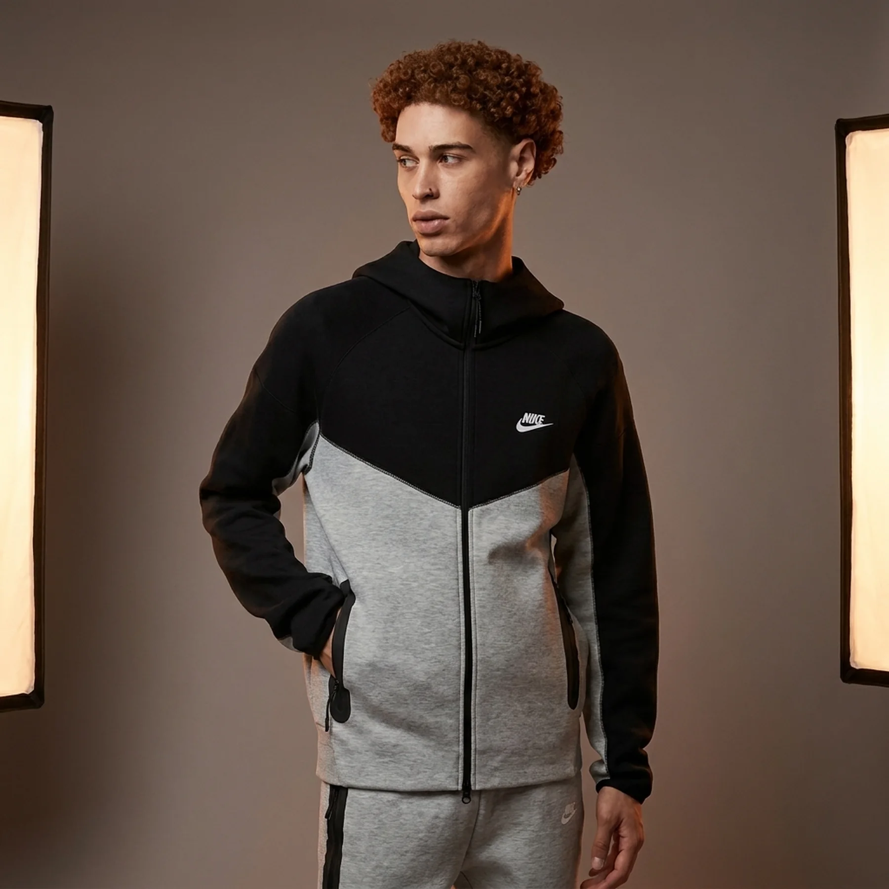 Кофта чоловіча Nike Sportswear Tech Fleece Windrunner Full-Zip Hoodie (FB7921-064)