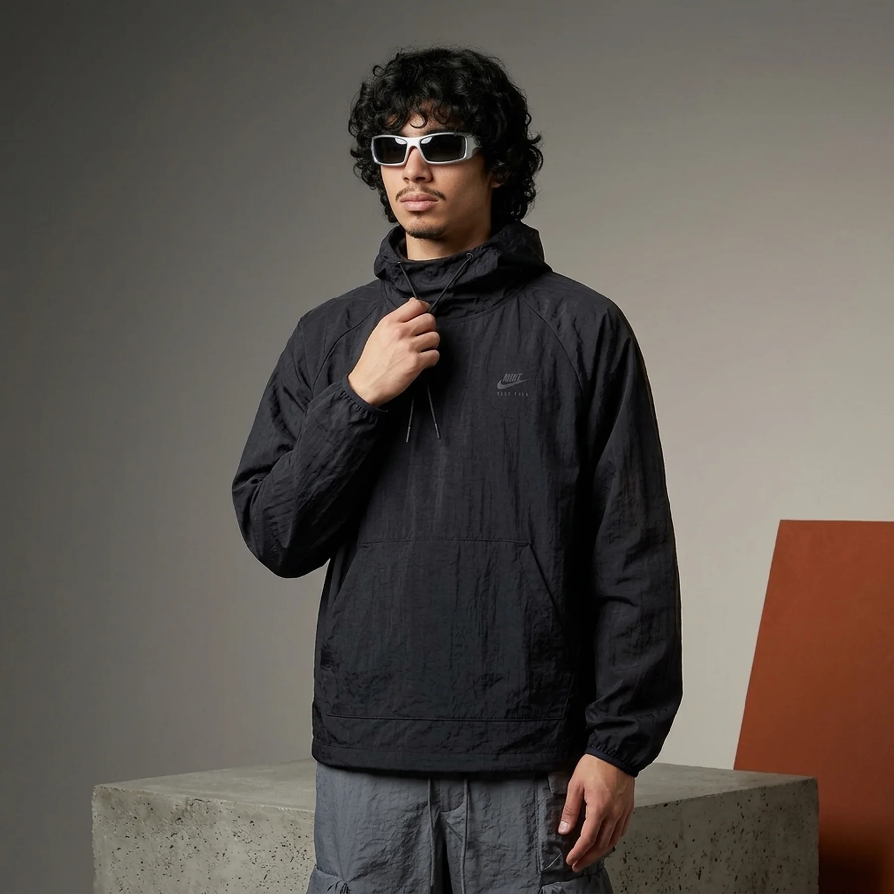Кофта чоловіча Nike Sportswear Tech Pack Woven Mesh Pullover Black (FN2632-010)