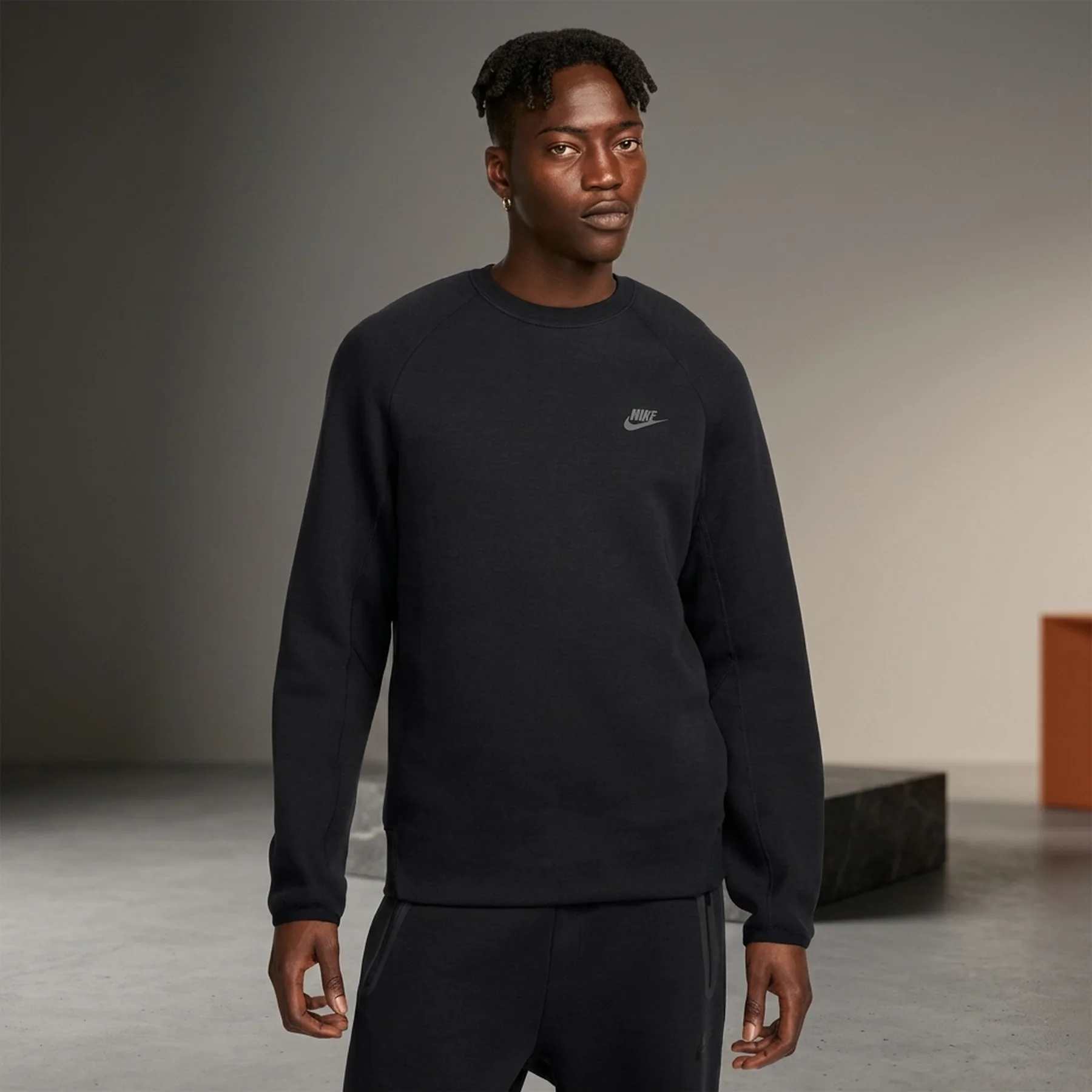Кофта чоловіча Nike Tech Fleece Crew (FB7916-010)
