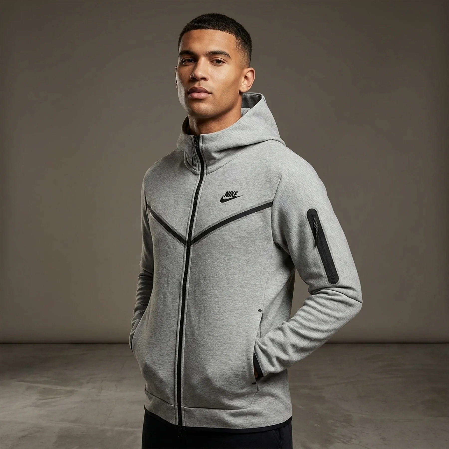 Кофта чоловіча Nike Tech Fleece Hoodie (CU4489-063)