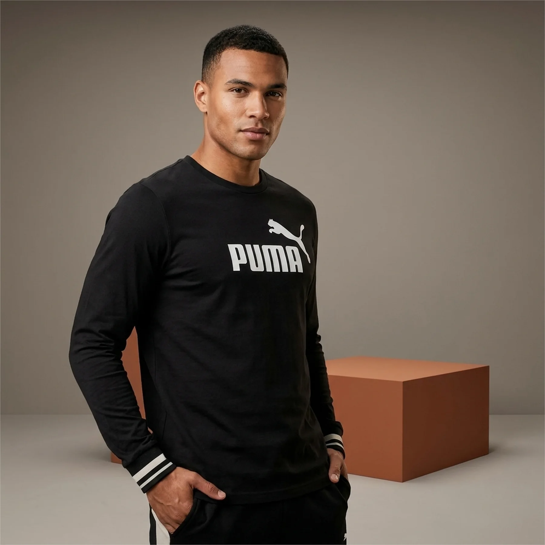 Кофта чоловіча Puma Squad Longsleeve Tee (676015-01)