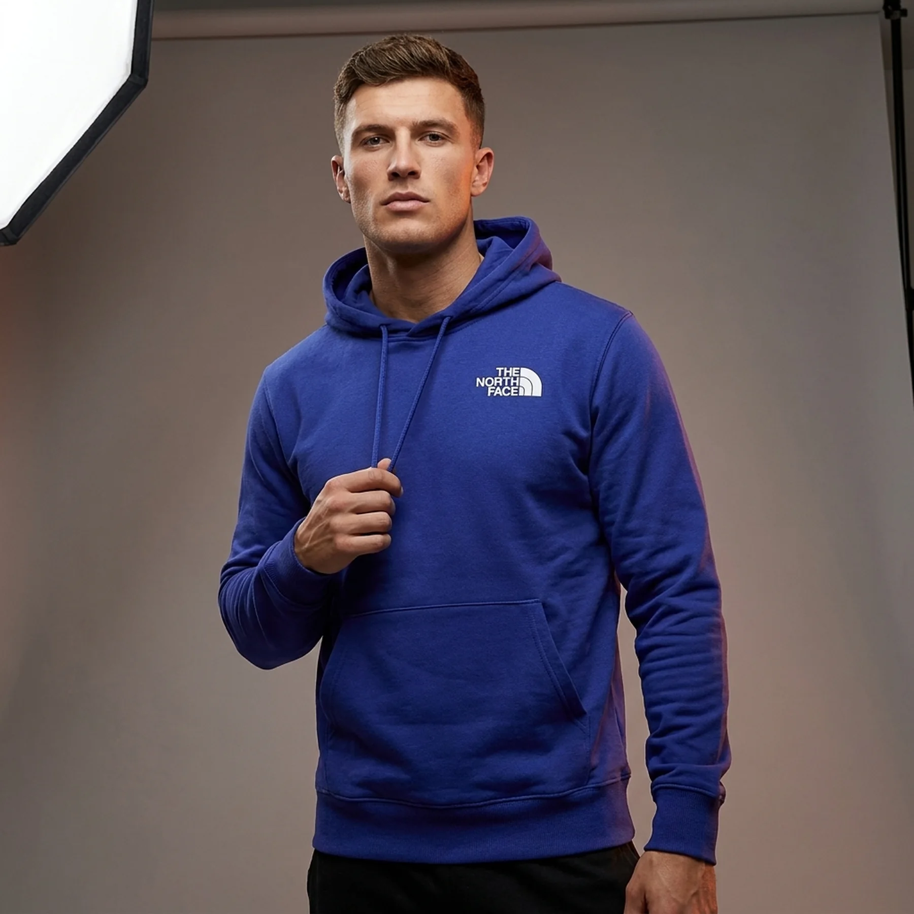 Кофта чоловіча The North Face Nse Pullover (NF0A7UNSZXC)