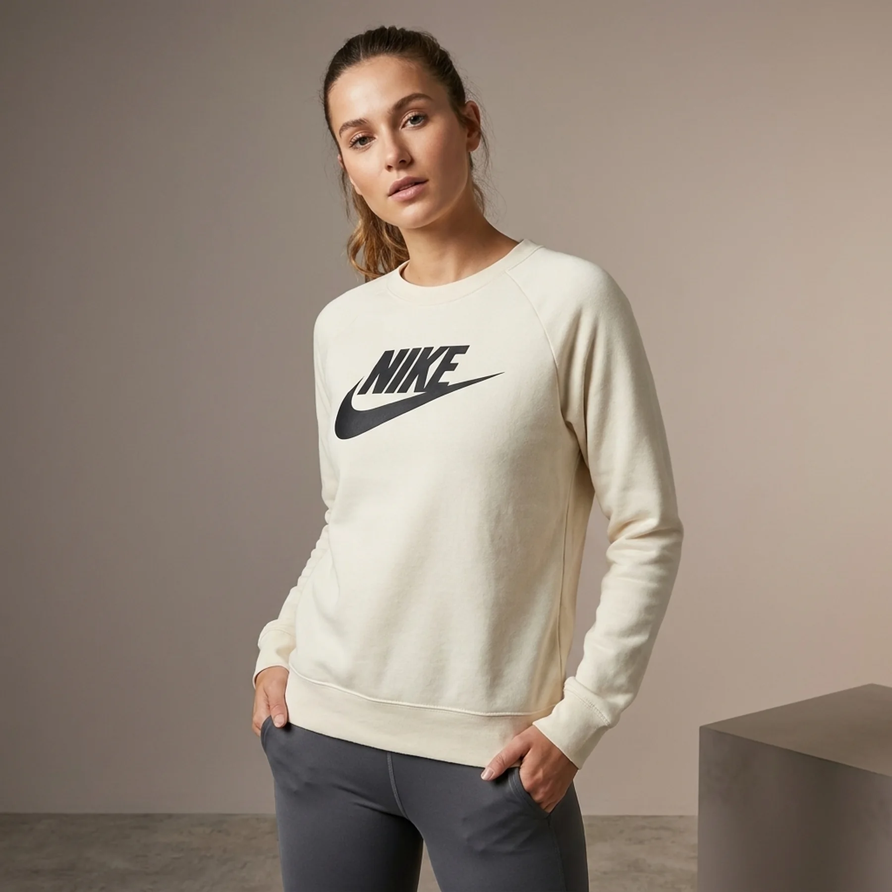 Кофта жіночі Nike W Nsw Essntl Crew Flc Hbr (BV4112-063)