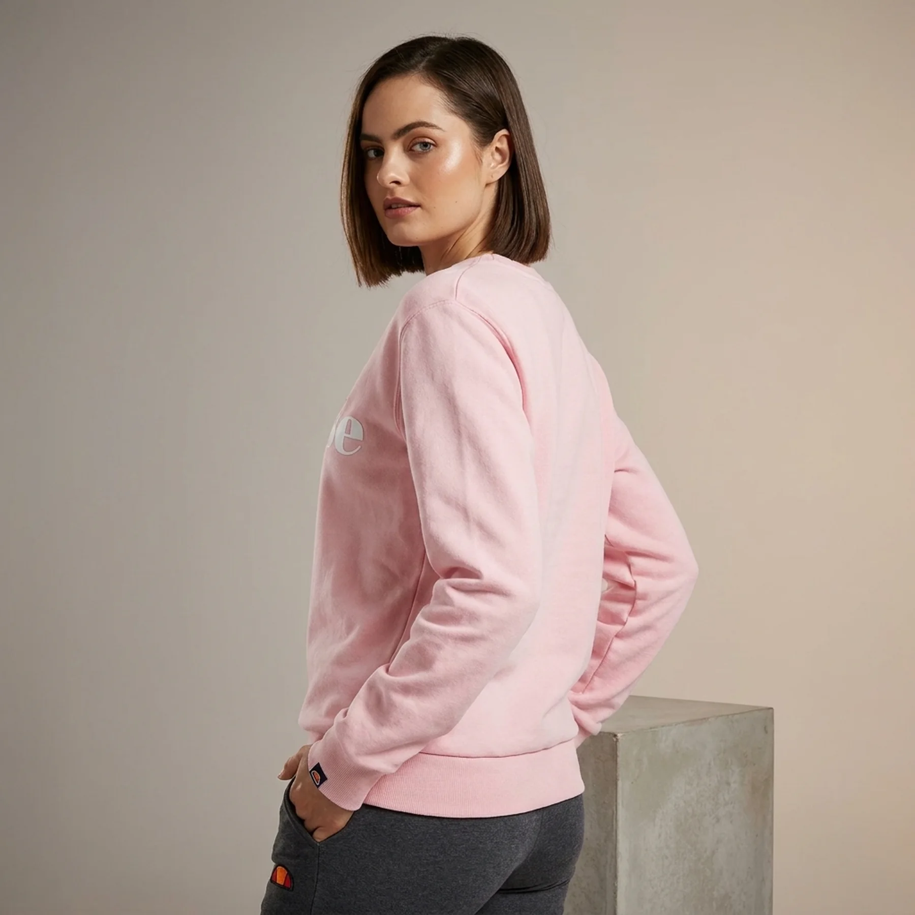 Кофта жіночі Ellesse Agata Sweatshirt (SGS03238-808)