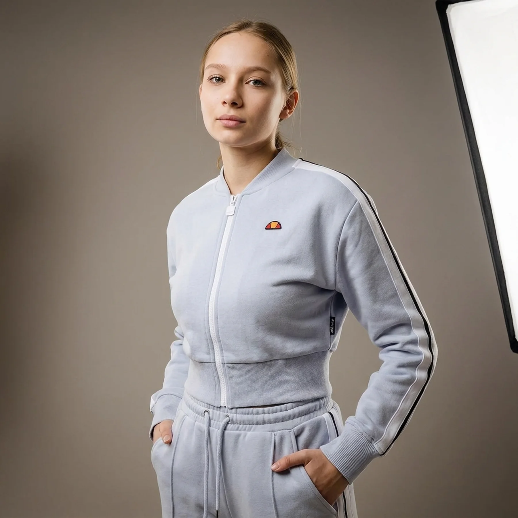Кофта жіночі Ellesse Domingos Track Jacket (SGV19971-426)