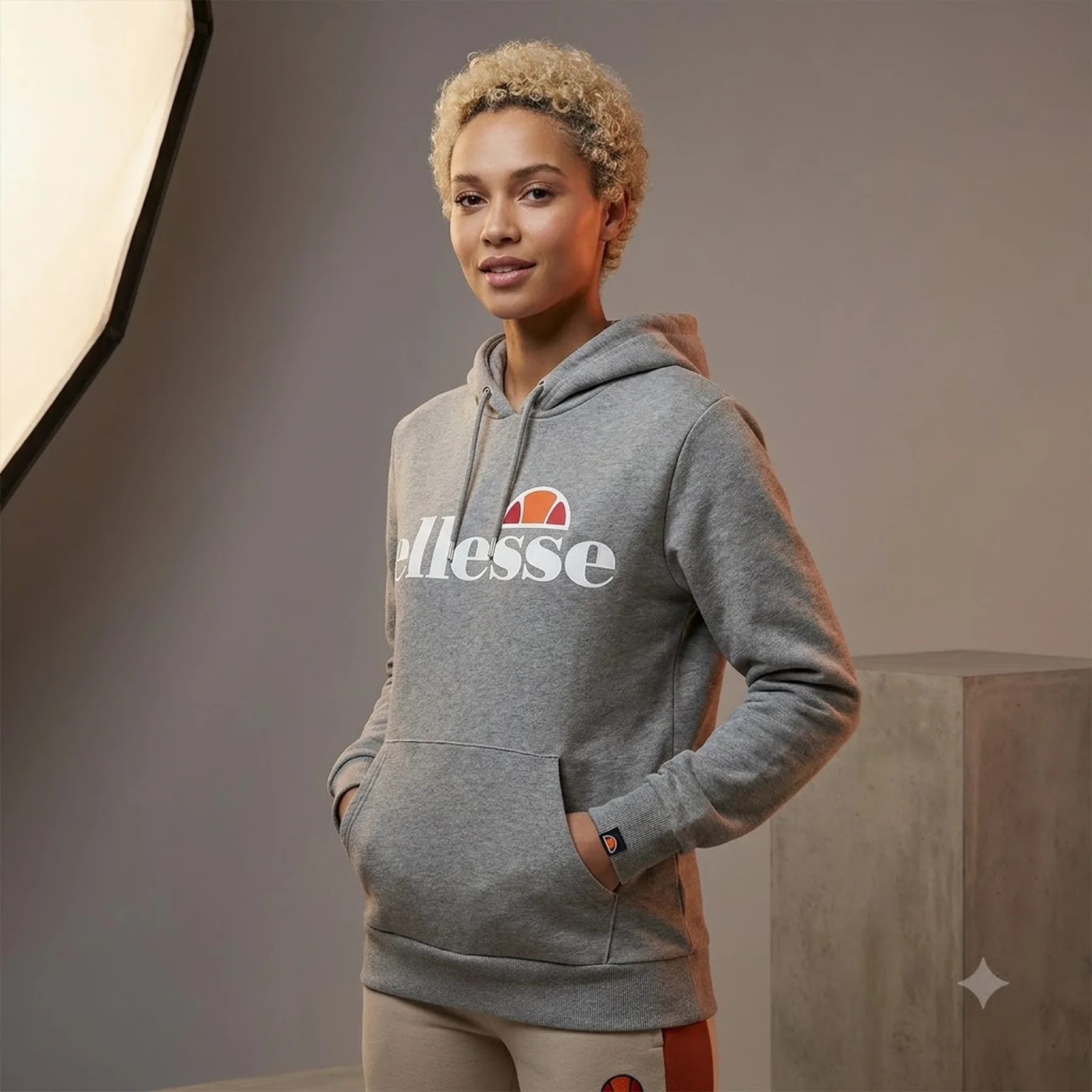 Кофта жіночі Ellesse Torices Oh Hoody (SGS03244-112)