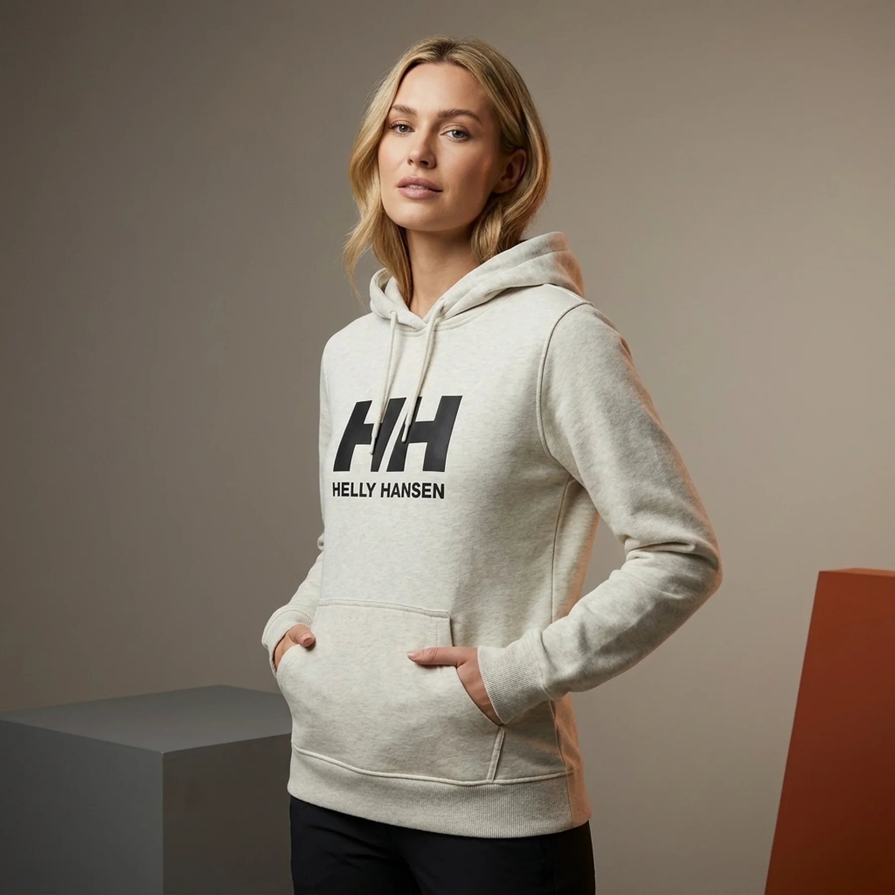 Кофта жіночі Helly Hansen W Hh Logo Hoodie (33978-823)