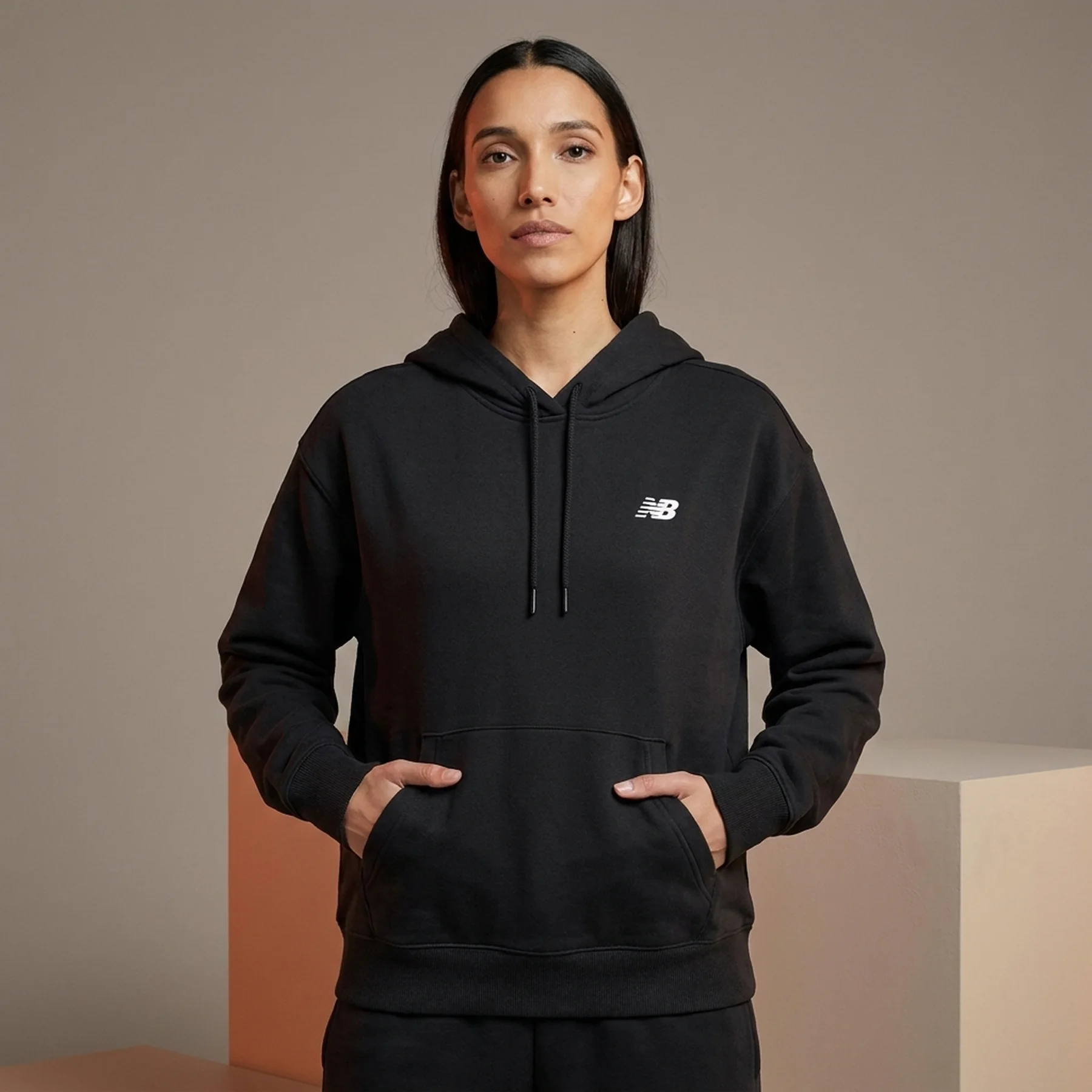 Кофта жіночі New Balance Essentials Fleece Black (WT41510BK)