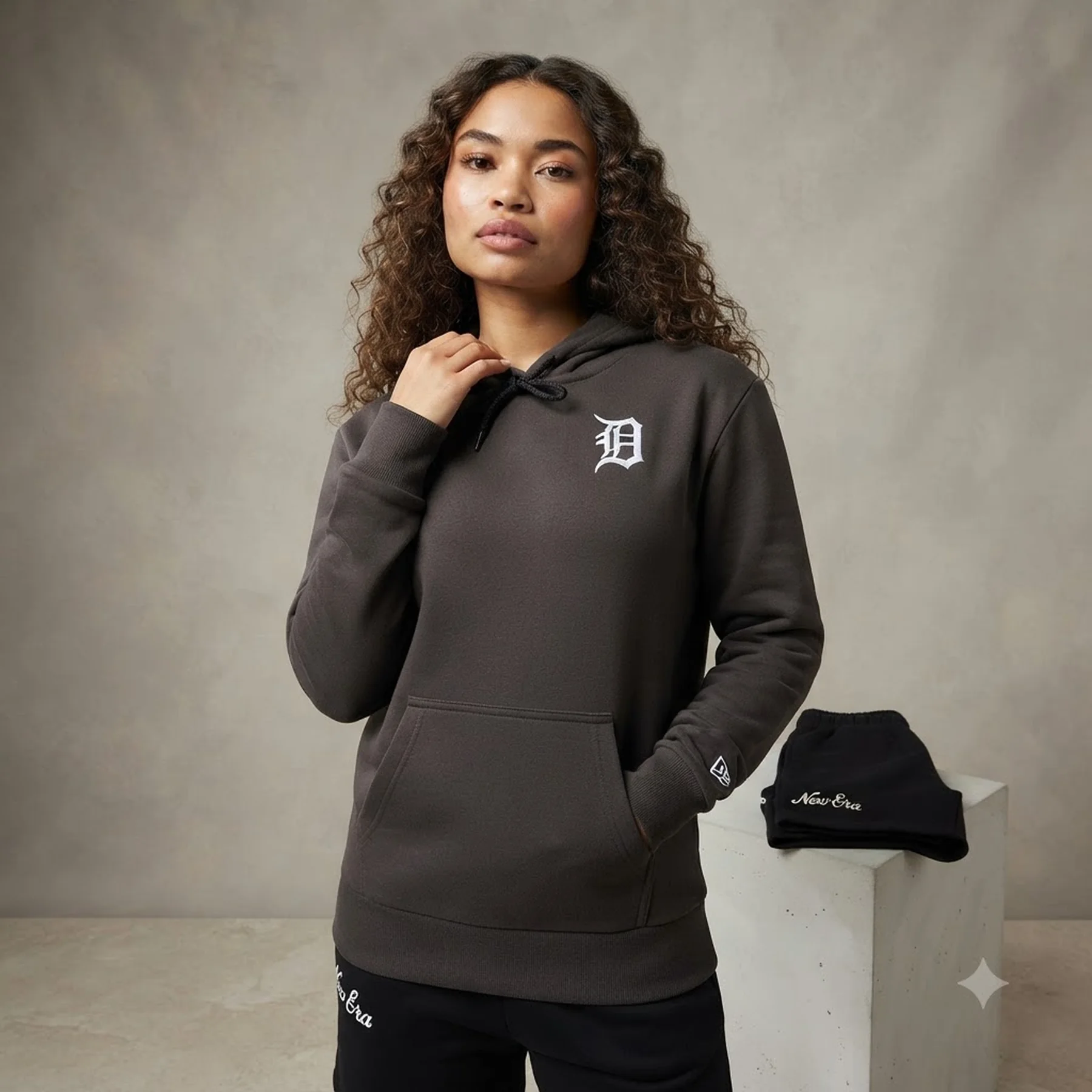 Кофта жіночі New Era Wmns Le Tigers (60571057)
