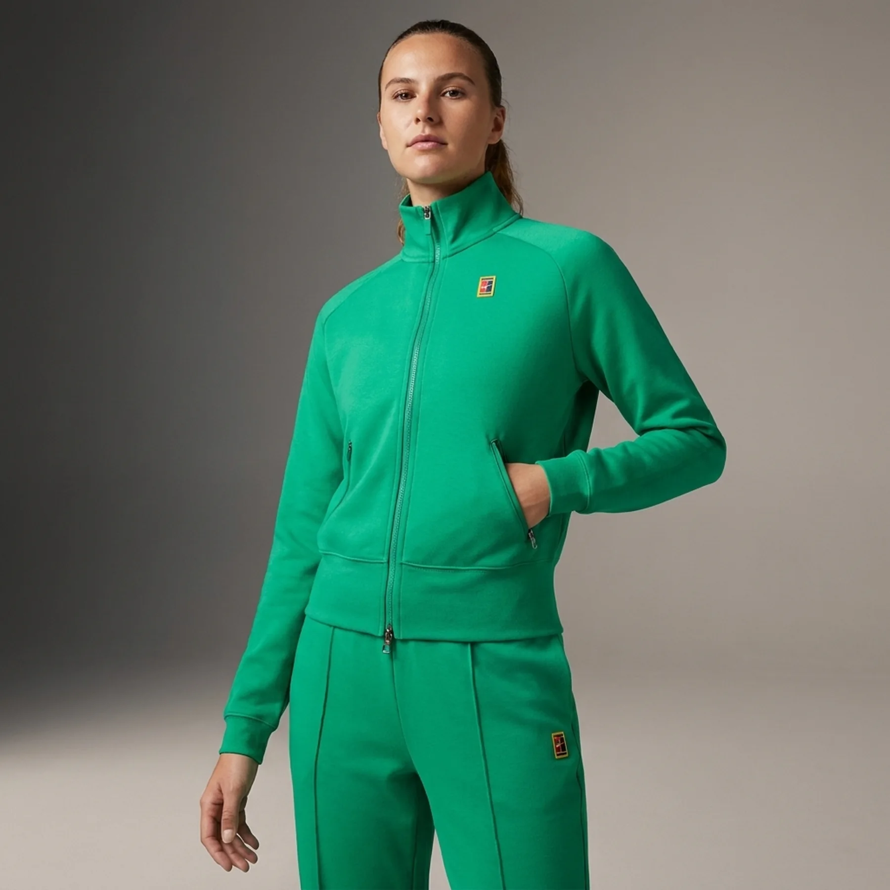 Кофта жіночі Nike Court Heritage Green (CV4701-370)