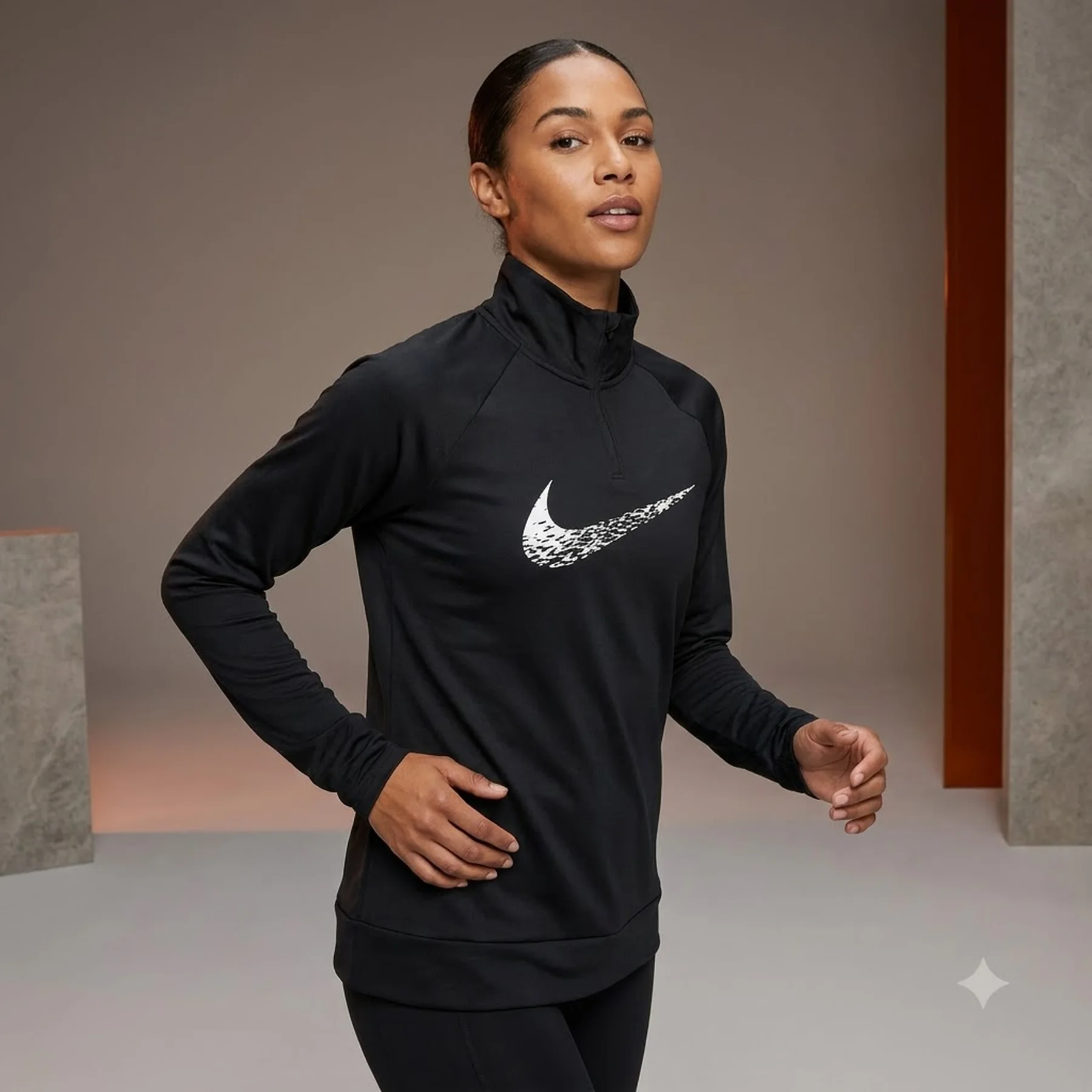 Кофта жіночі Nike Dri-Fit Swoosh Run Black Dm7769-010 (DM7769-010)