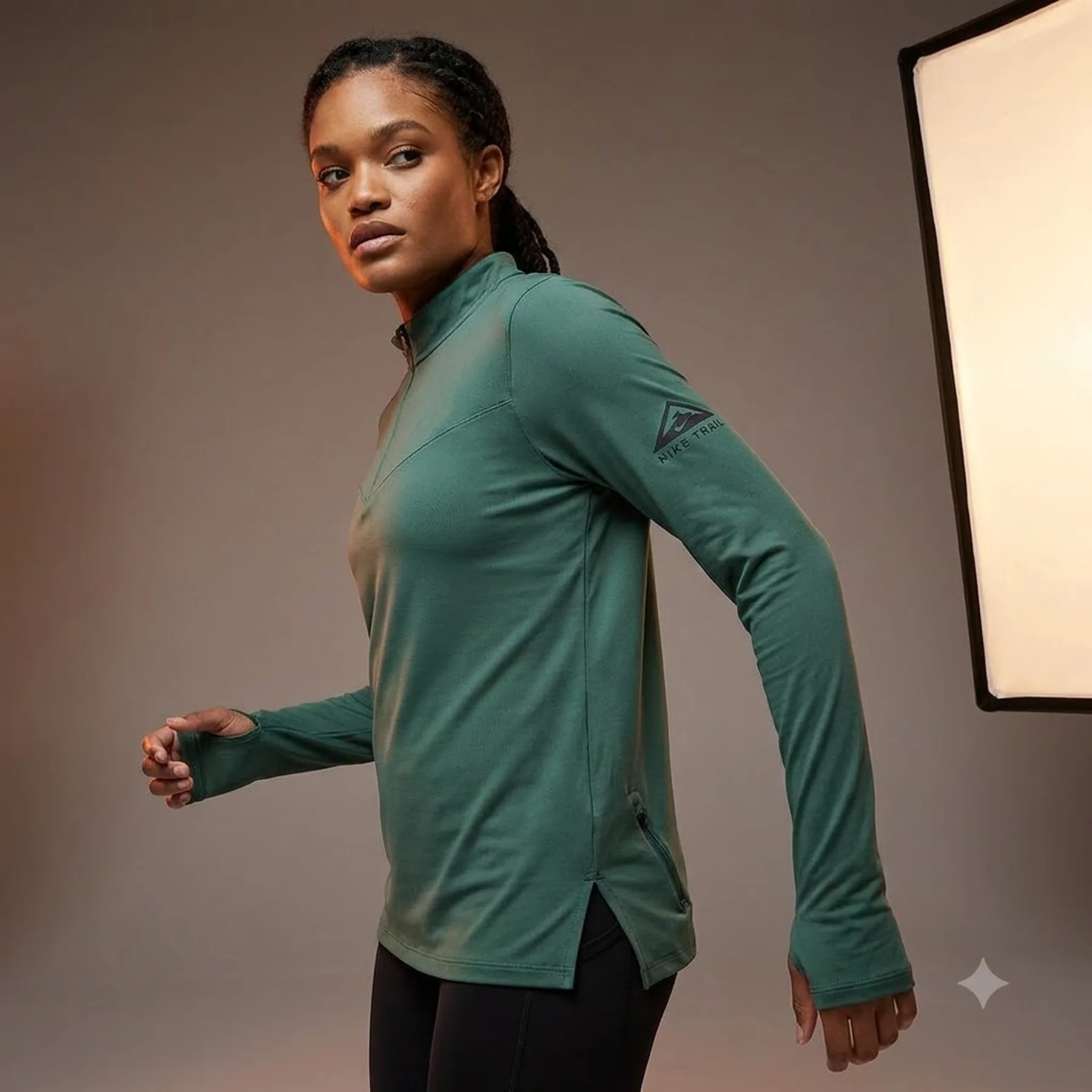 Кофта жіночі Nike Element Trail Running Green (DC5217-361)