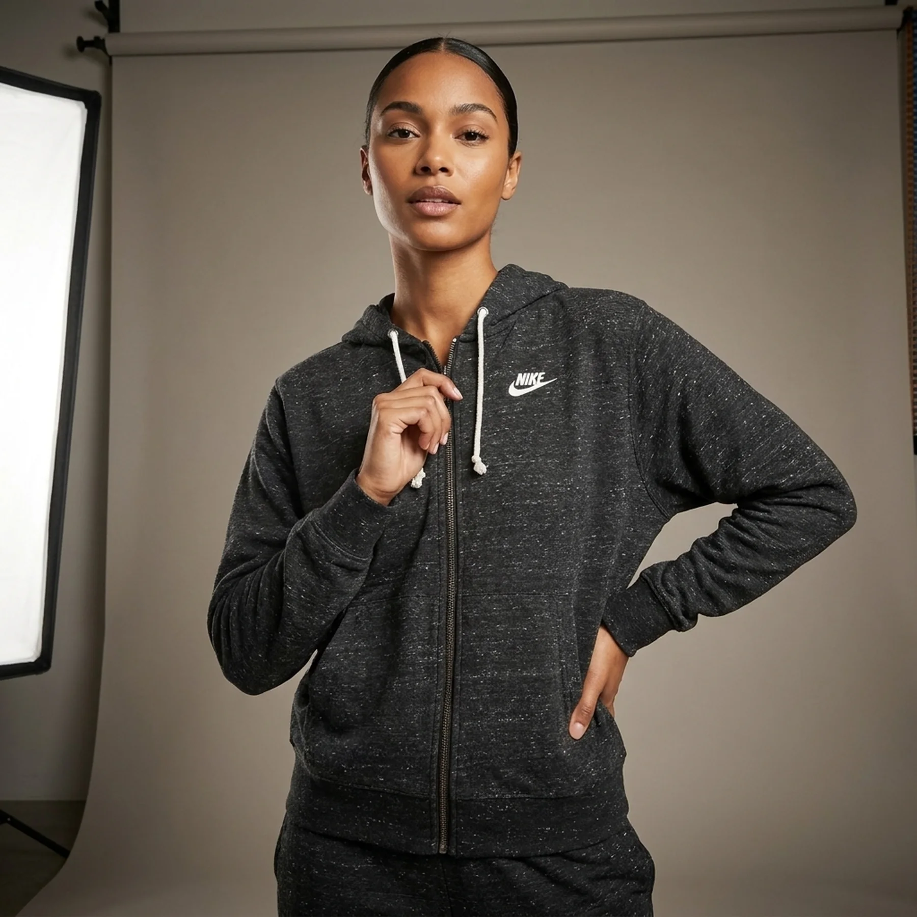 Кофта жіночі Nike Nsw Gym Vntg Easy Fz Hoodie (DM6386-010)