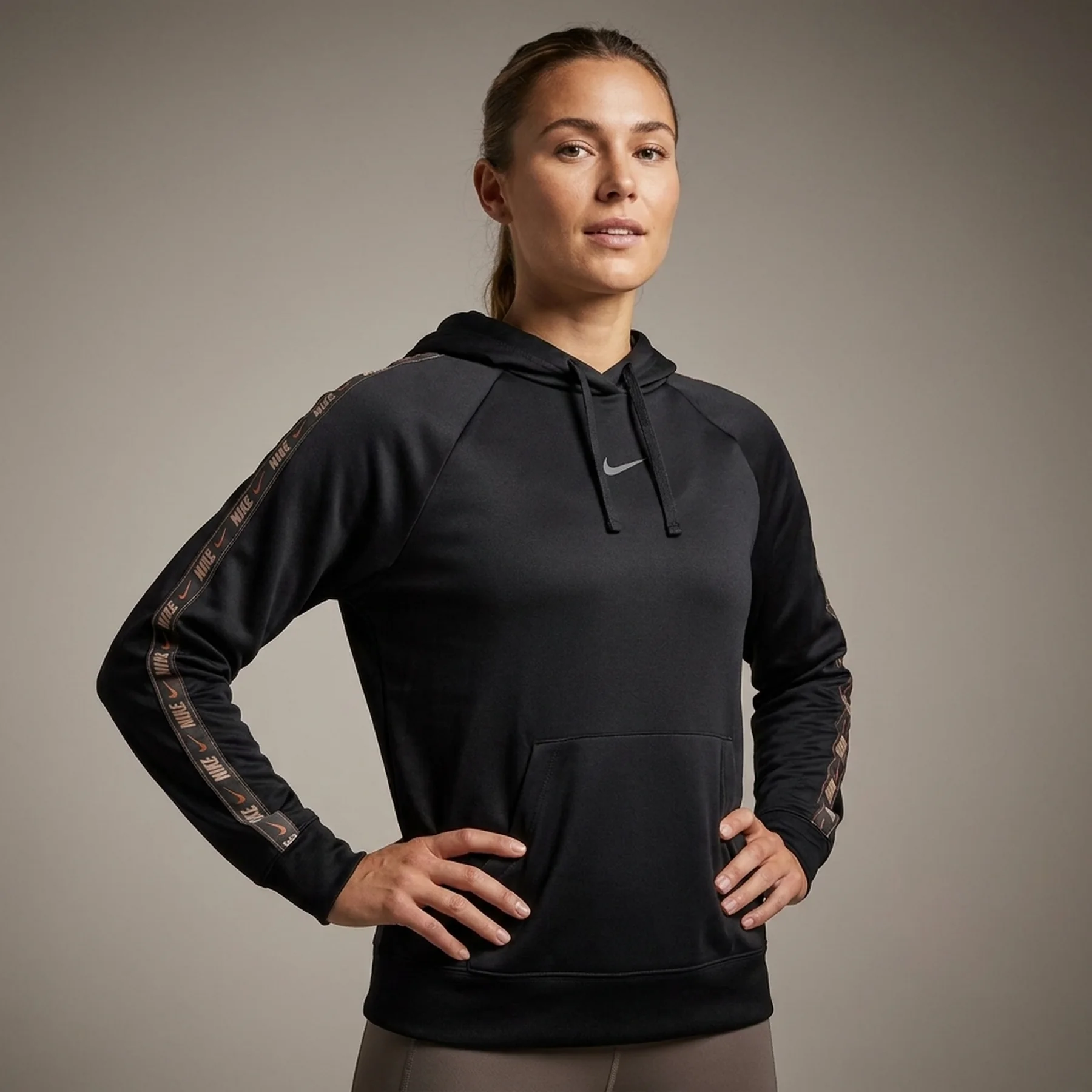 Кофта жіночі Nike Pull Over With Logo Tape Sleeves (DM4642-010)