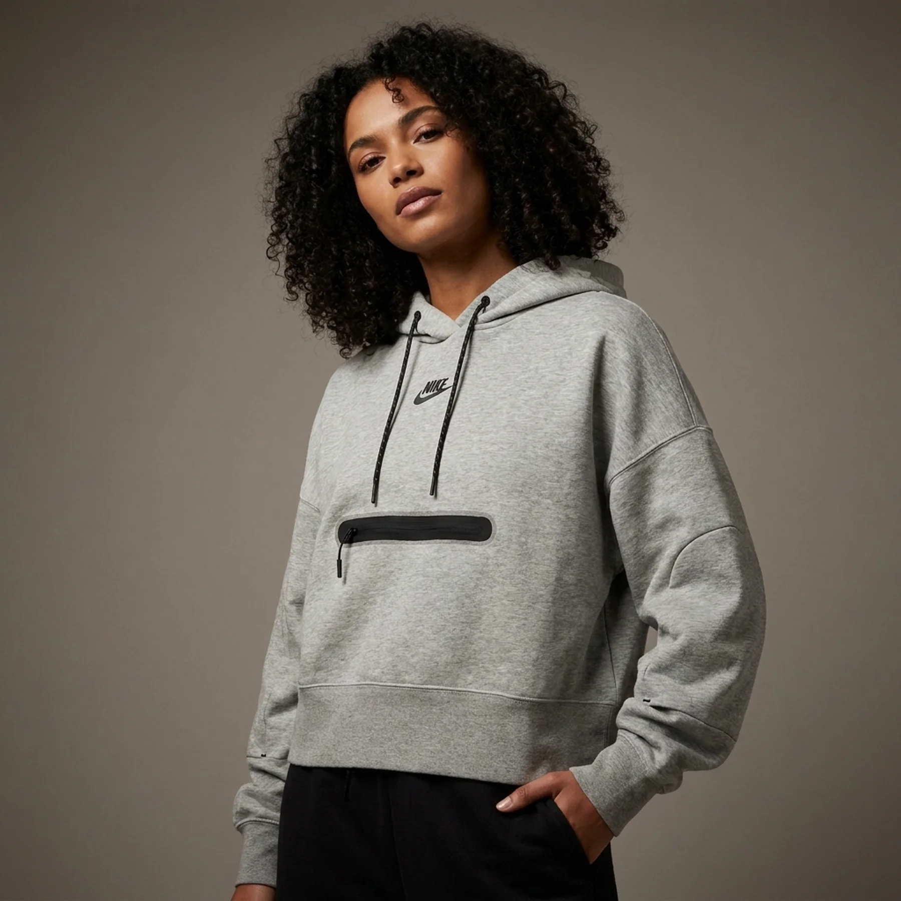 Кофта жіночі Nike Tech Fleece (DR4973-063)