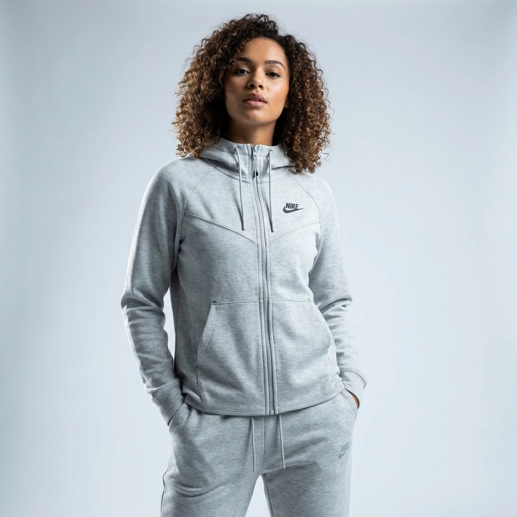 Кофта жіночі Nike Tech Fleece Windrunner Grey (FB8338-370)