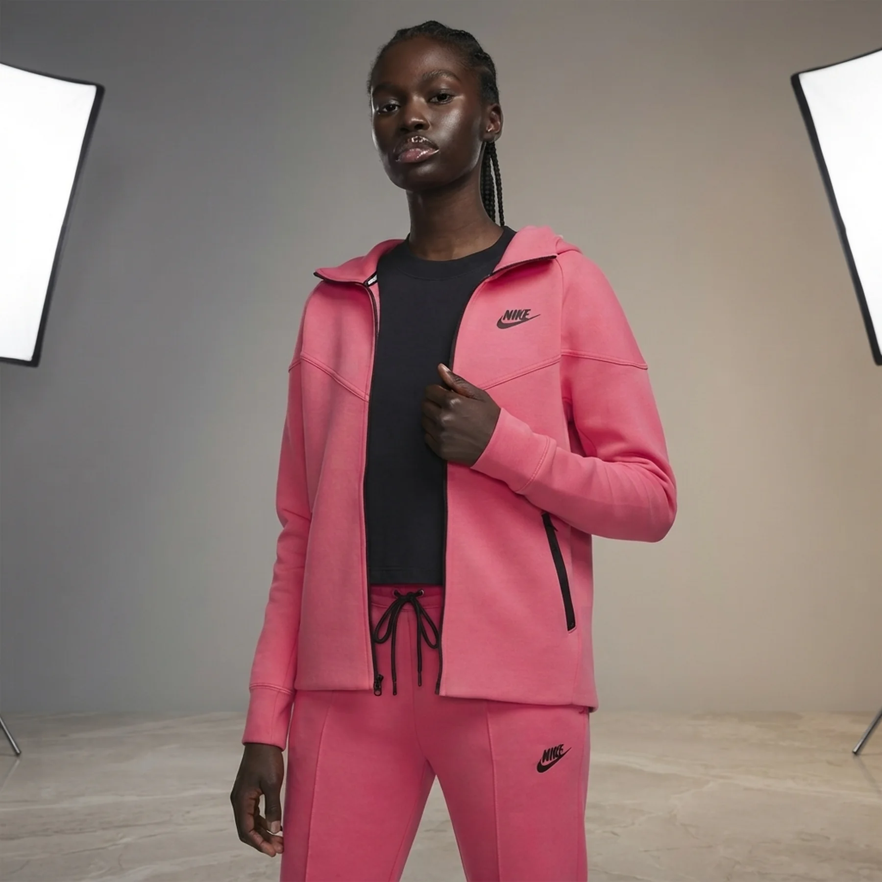 Кофта жіночі Nike W Nsw Tch Flc Wr Fz Hdy (FB8338-629)
