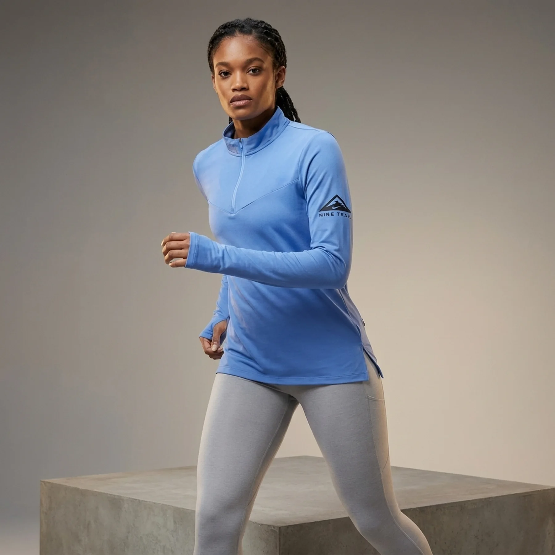 Кофта жіночі Nike Element Trail Running Green (DC5217-361)