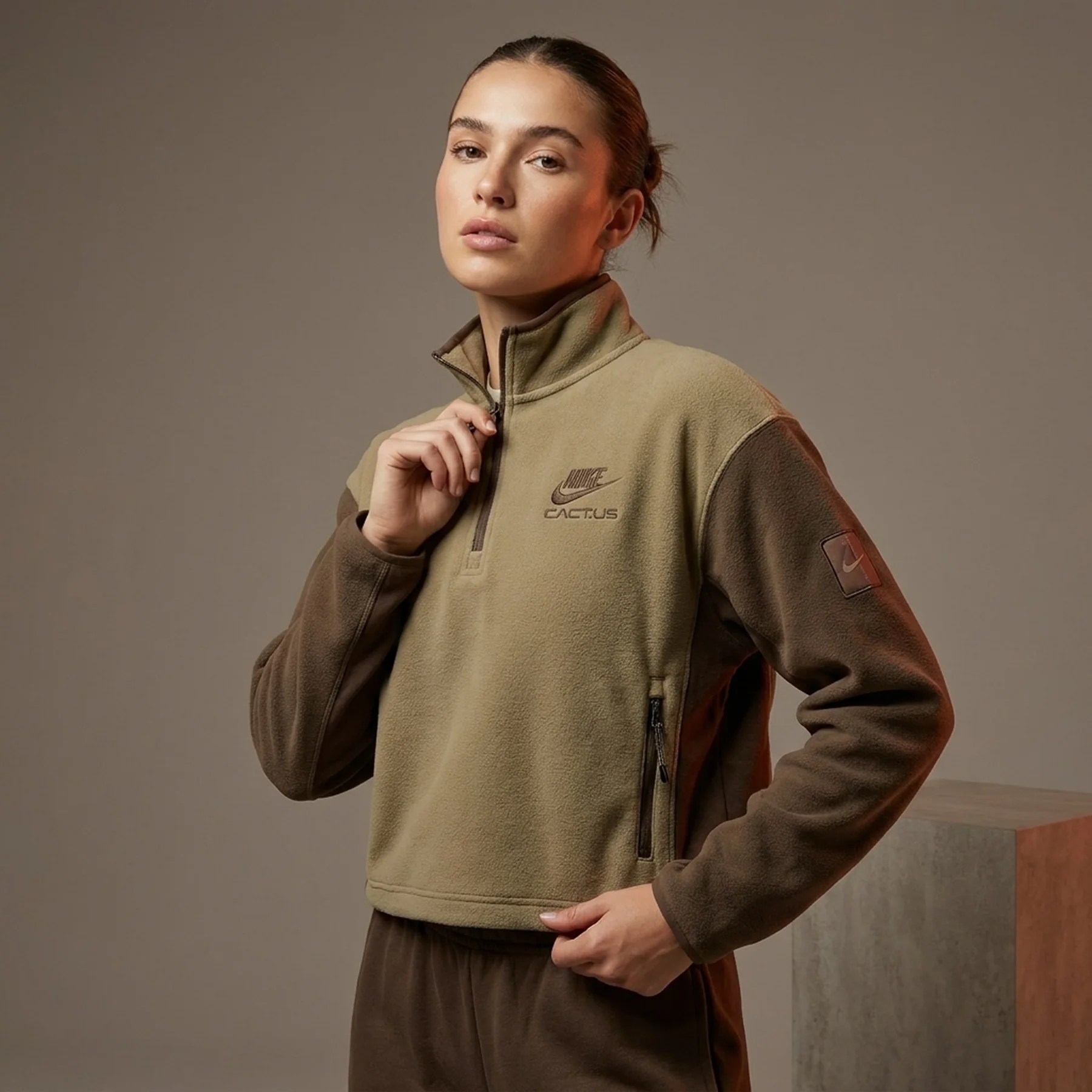 Кофта жіночі Nike X Cact.Us Corp Women's Pullover Crew Sweatshirt (DM1287-247)