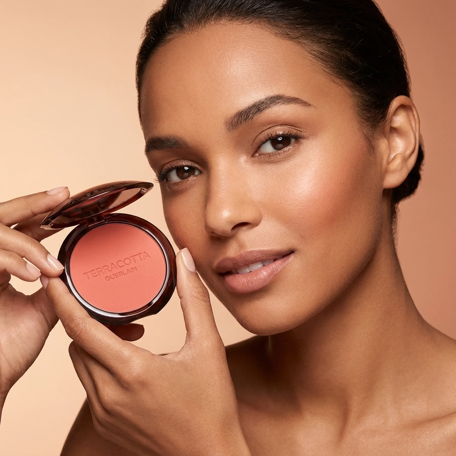 Компактные румяна для лица Guerlain Terracotta Blush Powder 5 г 05 DARK CORAL
