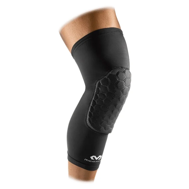 Компресійний наколінник із захистом (пара) McDavid Extended Compression Leg Sleeve with Hexpad