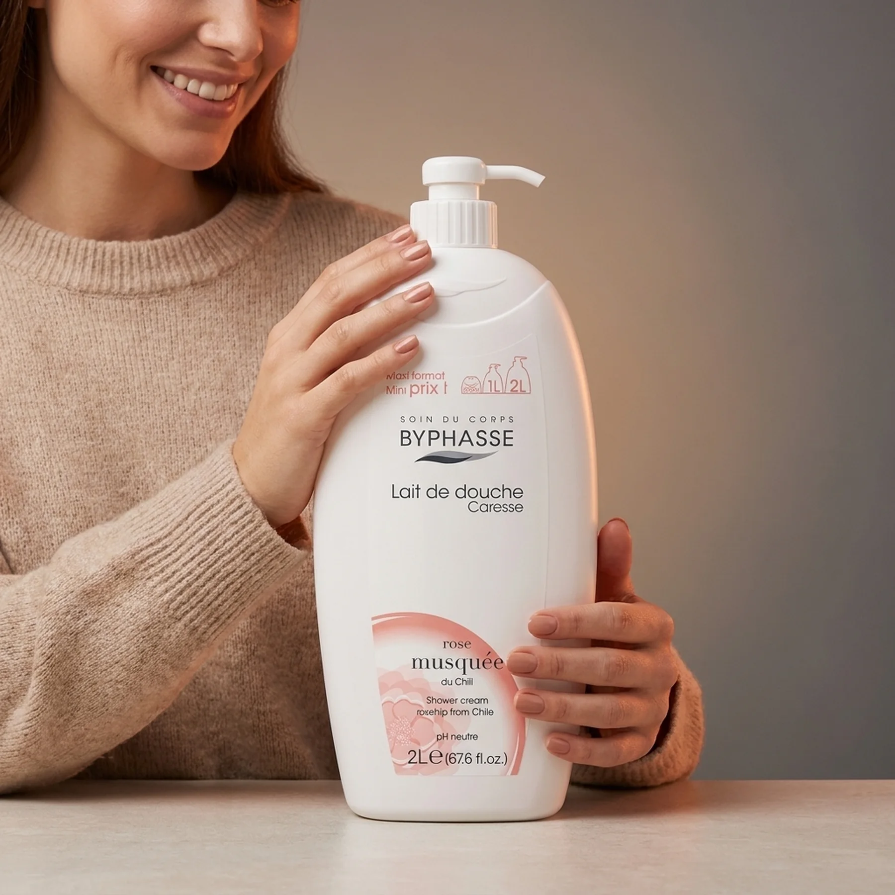 Крем для душа Byphasse Caresse Shower Cream new 2 л Шипшина