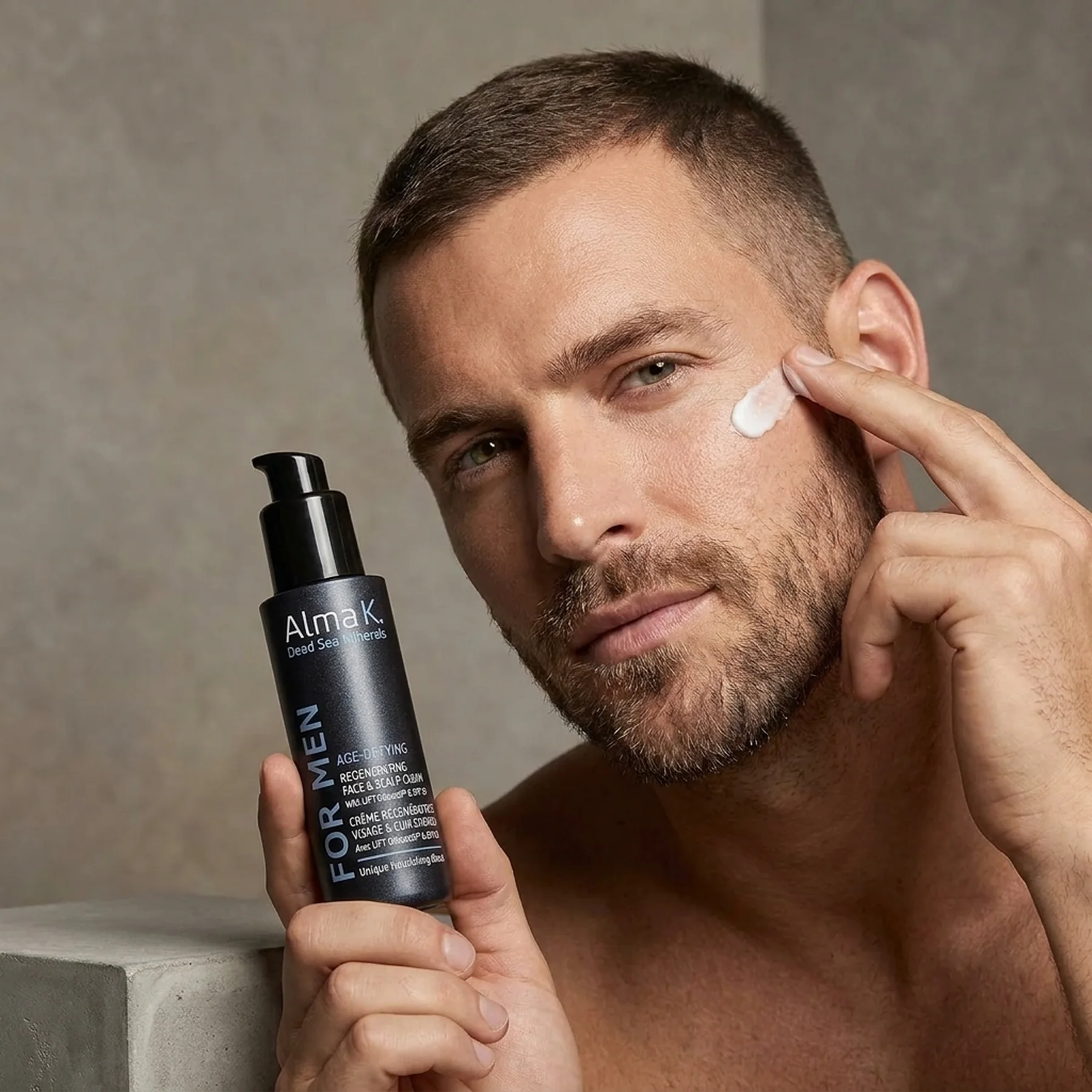 Крем для лица для мужчин Alma K Regenerating Face & Scalp Cream SPF 30 60 мл