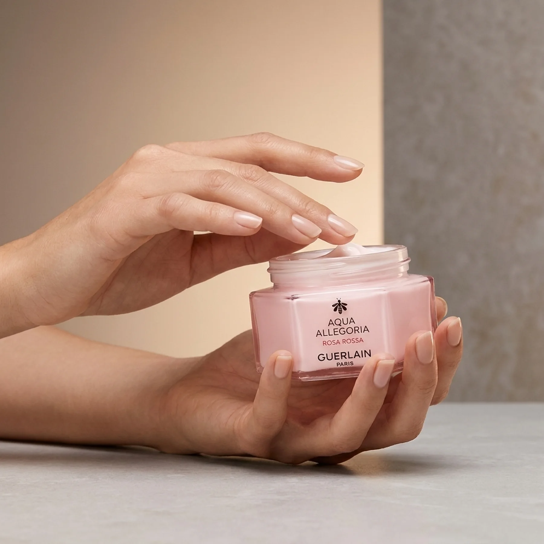 Крем для рук для женщин Guerlain Aqua Allegoria Rosa Rossa 50 мл
