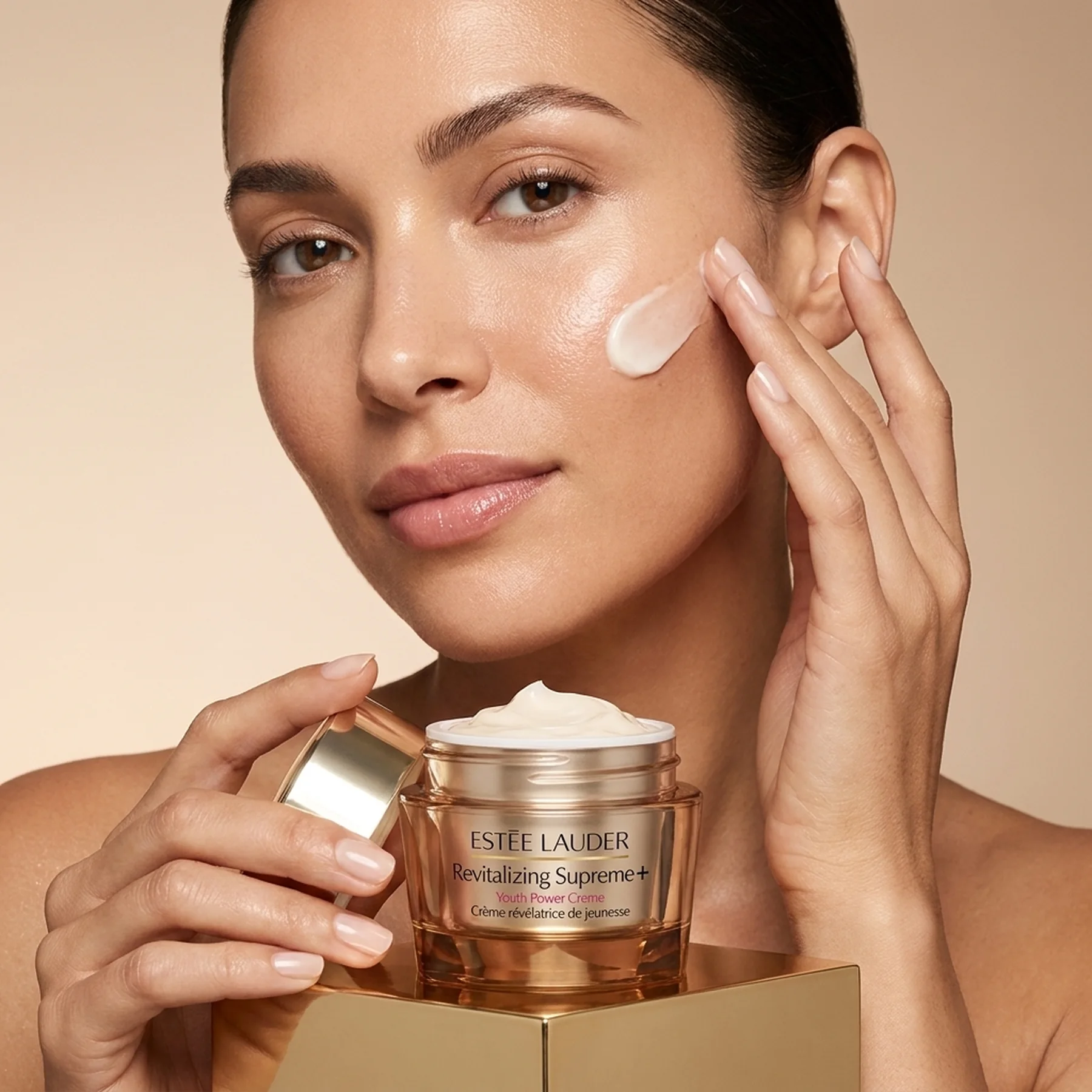 Крем Estee Lauder Revitalizing Supreme+ Youth Power Soft Creme 75 мл