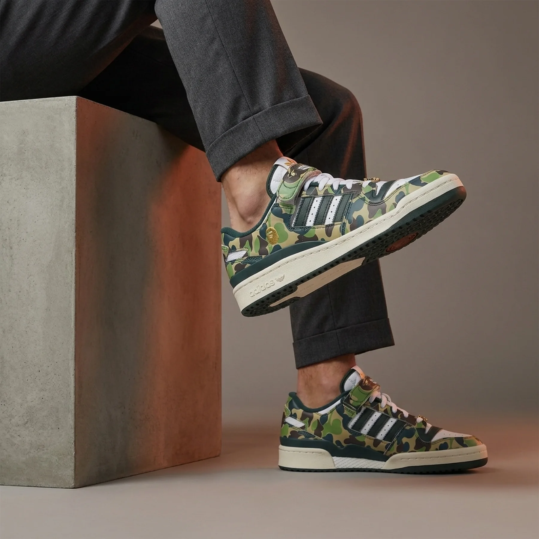 Кросівки Adidas forum 84 bape low