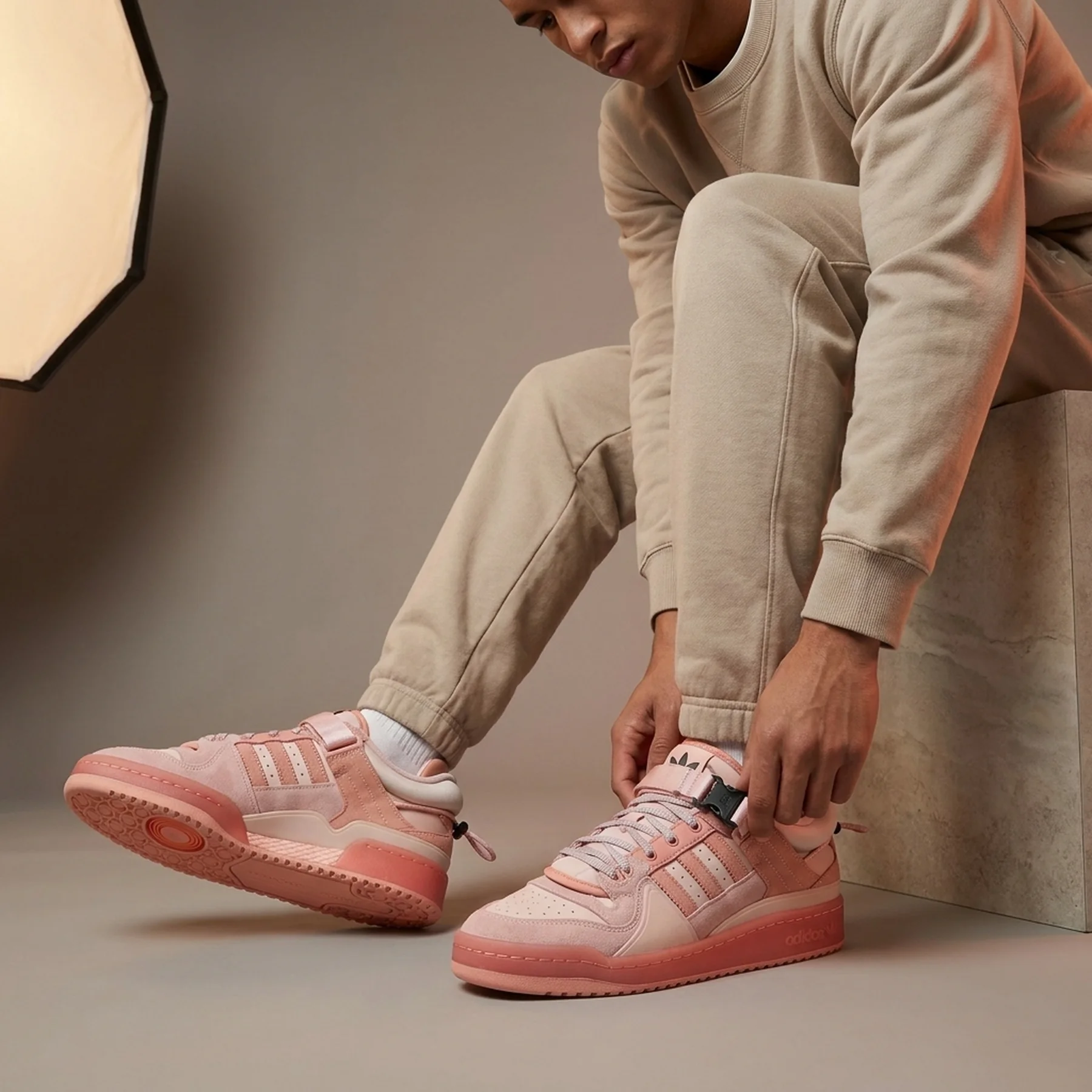 Кросівки Adidas forum low bad bunny