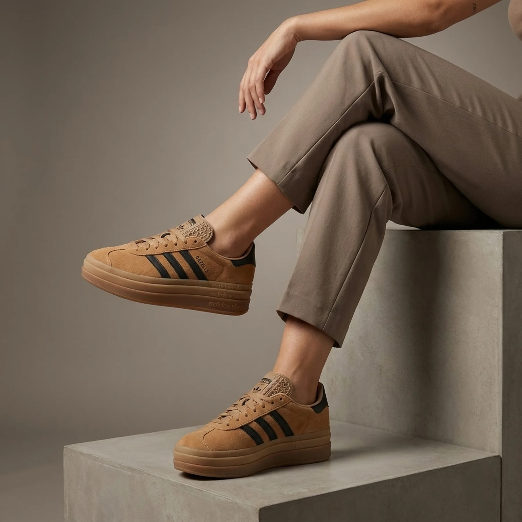 Кросівки Adidas Gazelle Bold W