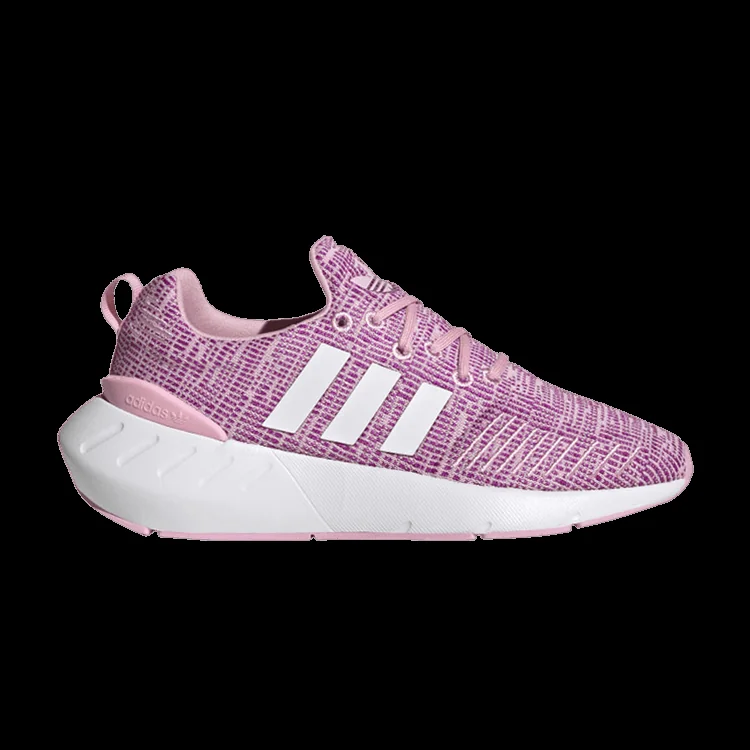 Кросівки Adidas Swift Run 22