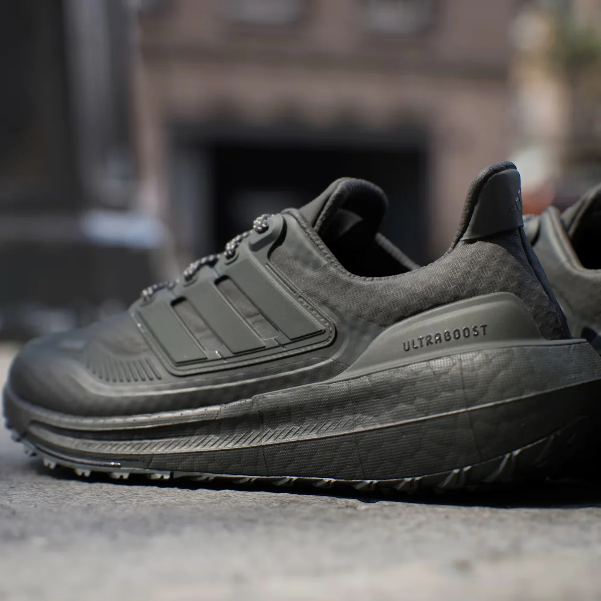 Кросівки Adidas Ultraboost Light Cold Rdy Black HP6414